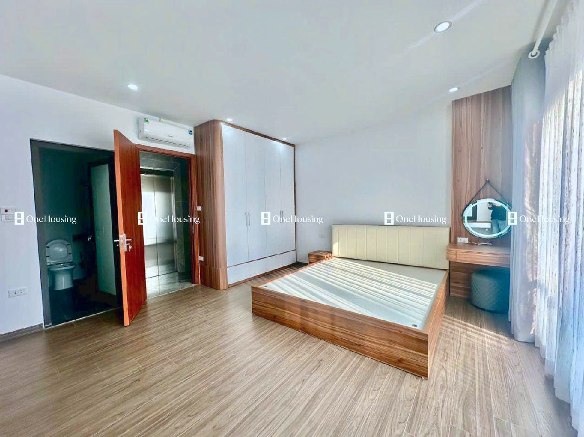 Nhà mặt ngõ cách Hoa Lâm 100m, P. Long Biên, Q. Long Biên, TP. Hà Nội