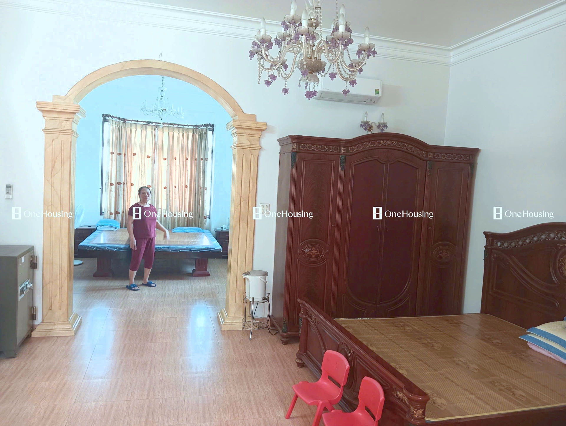 Nhà mặt ngõ cách Âu Cơ (đường gom chân đê) 100m, P. Nhật Tân, Q. Tây Hồ, TP. Hà Nội