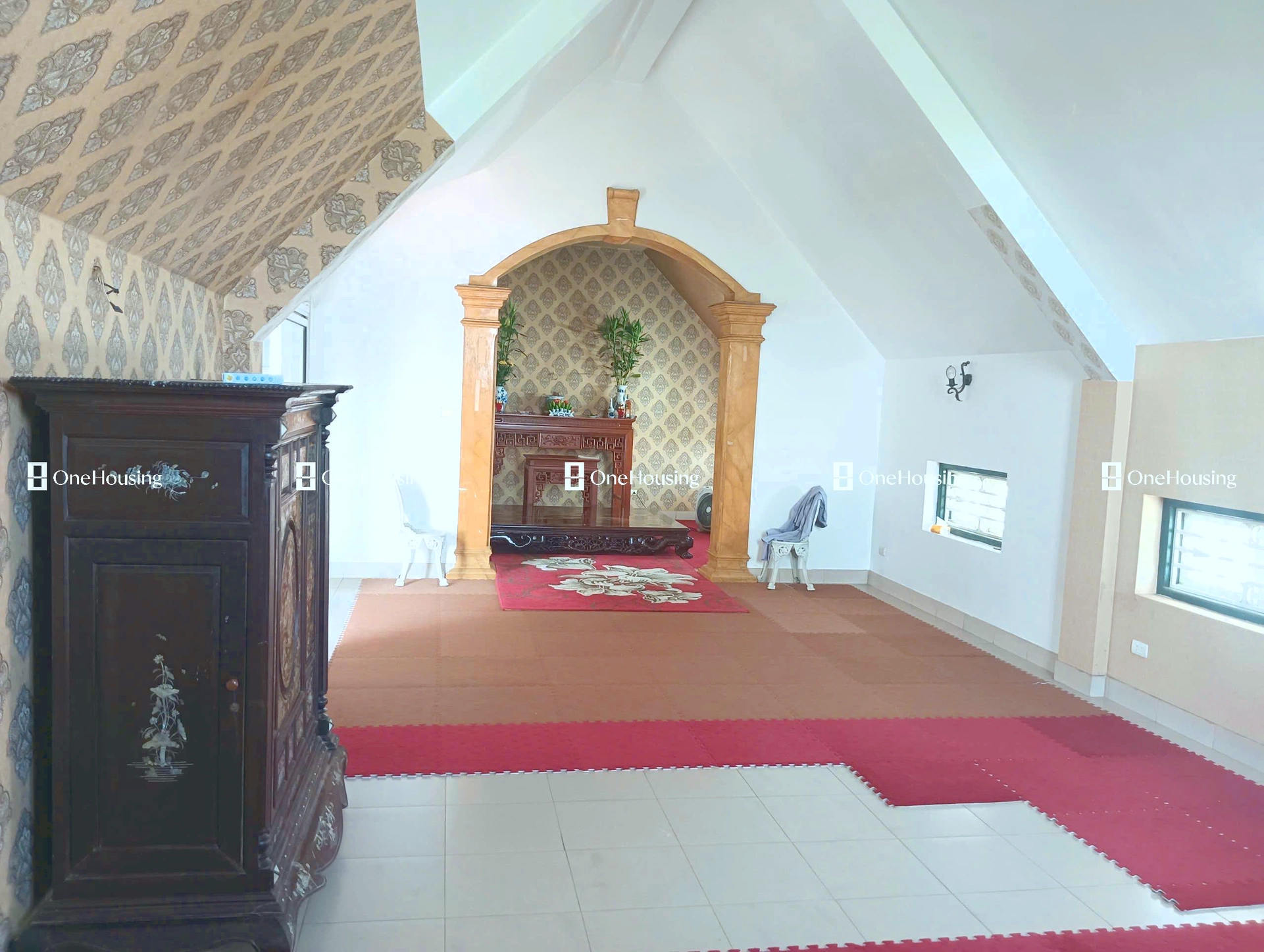 Nhà mặt ngõ cách Âu Cơ (đường gom chân đê) 100m, P. Nhật Tân, Q. Tây Hồ, TP. Hà Nội