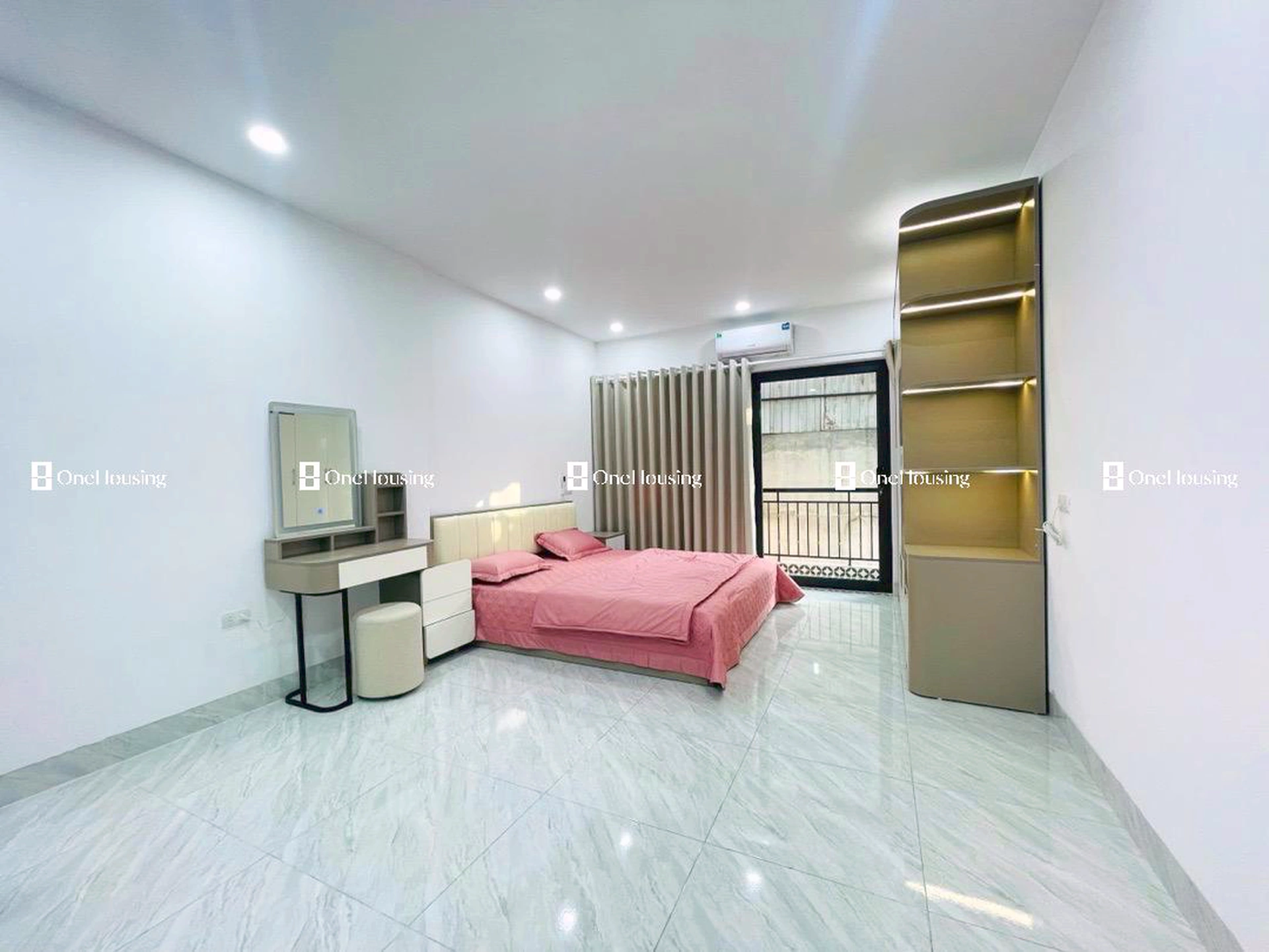 Nhà mặt ngõ cách Hồ Tùng Mậu 50m, P. Phú Diễn, Q. Bắc Từ Liêm, TP. Hà Nội