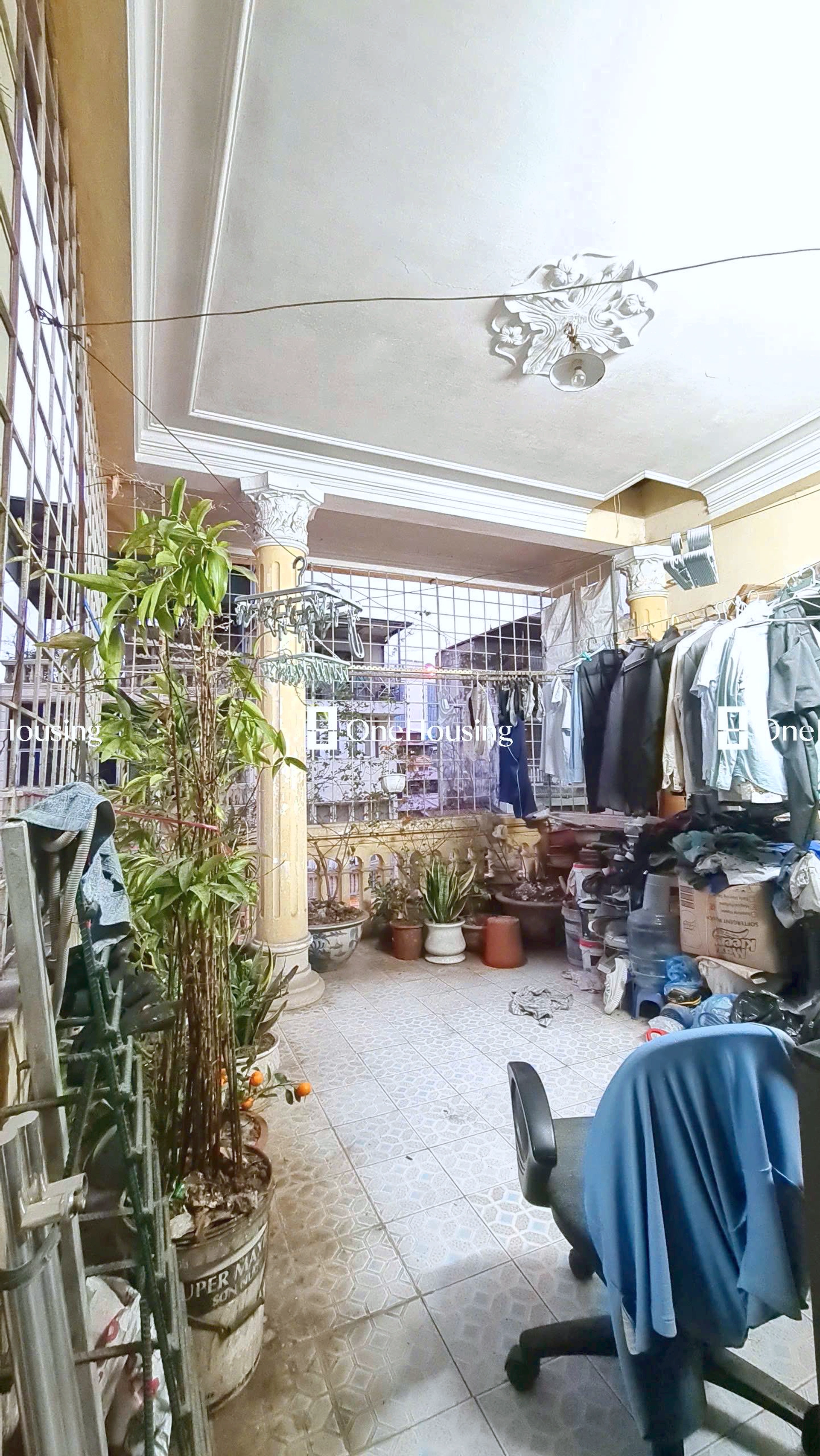 Nhà mặt phố Đặng Trần Côn, P. Quốc Tử Giám, Q. Đống Đa, TP. Hà Nội