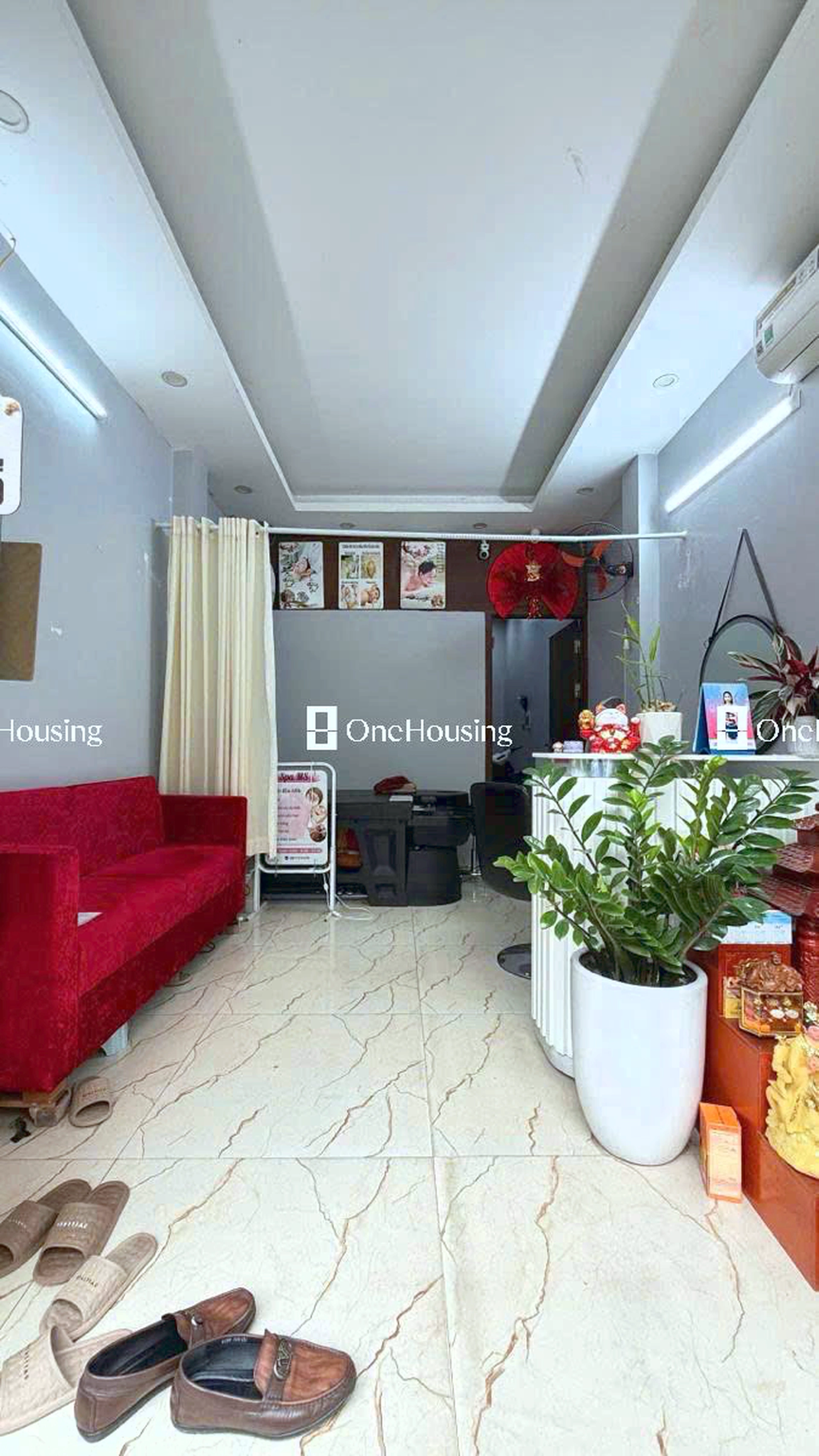 Nhà mặt phố Phố 8/3, P. Quỳnh Mai, Q. Hai Bà Trưng, TP. Hà Nội