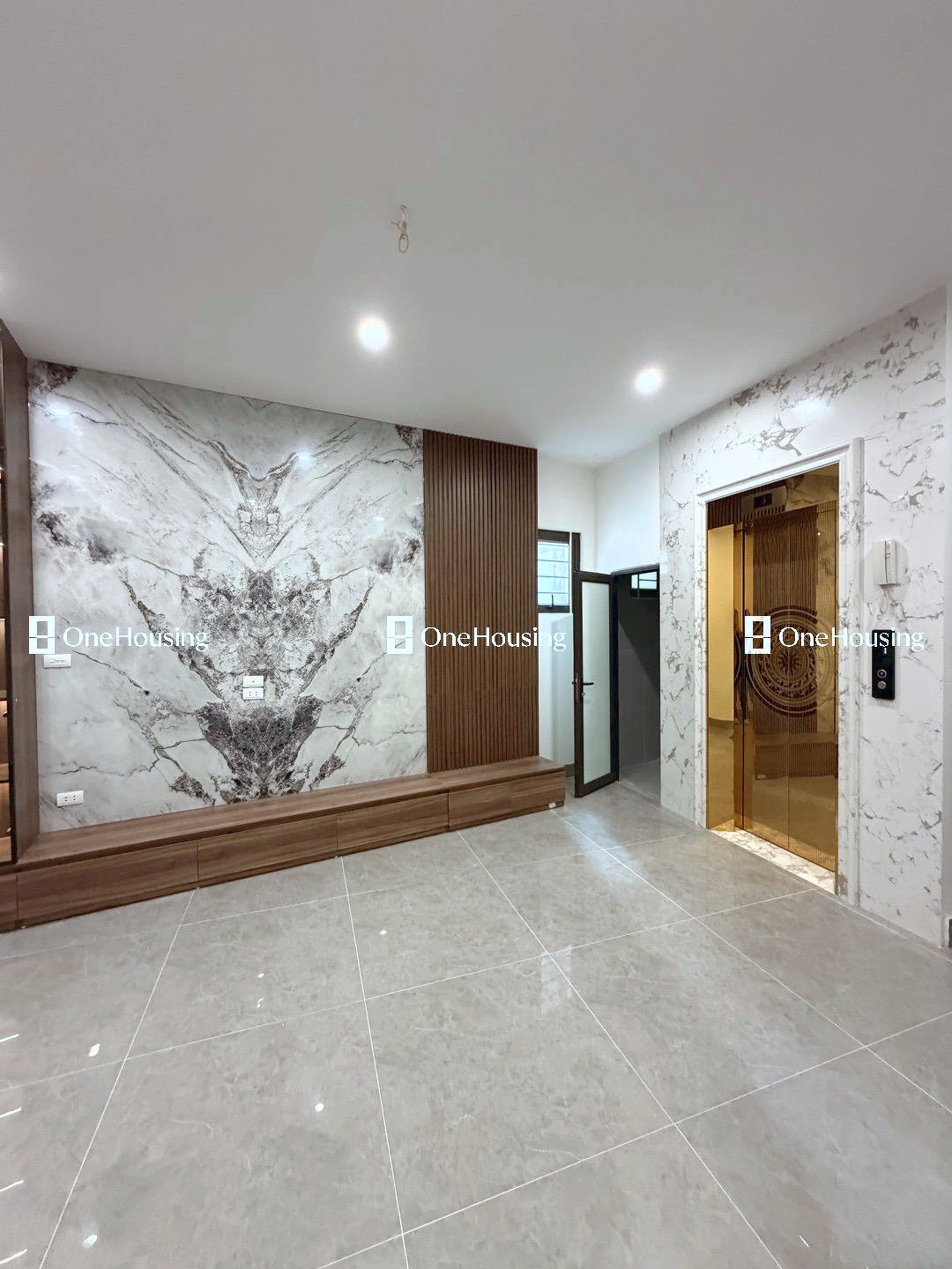 Nhà mặt ngõ cách Trần Khát Chân 50m, P. Đồng Nhân, Q. Hai Bà Trưng, TP. Hà Nội