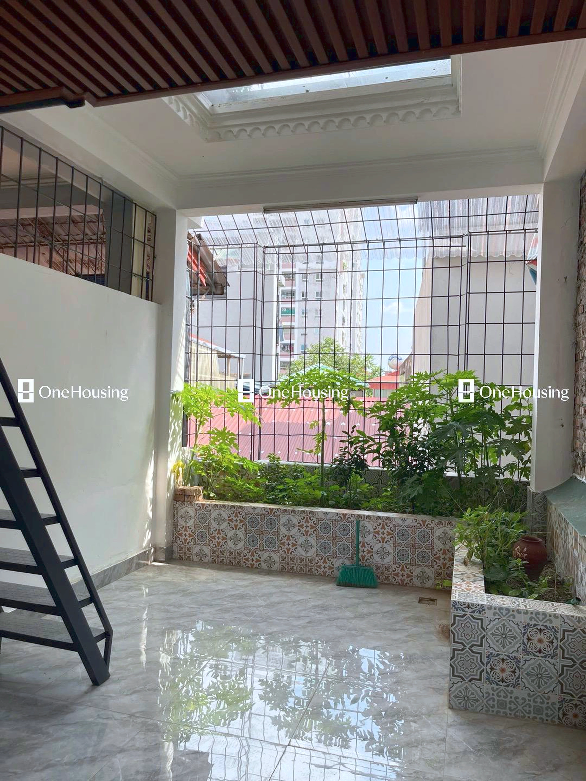 Nhà mặt ngõ cách Vương Thừa Vũ 60m, P. Khương Trung, Q. Thanh Xuân, TP. Hà Nội