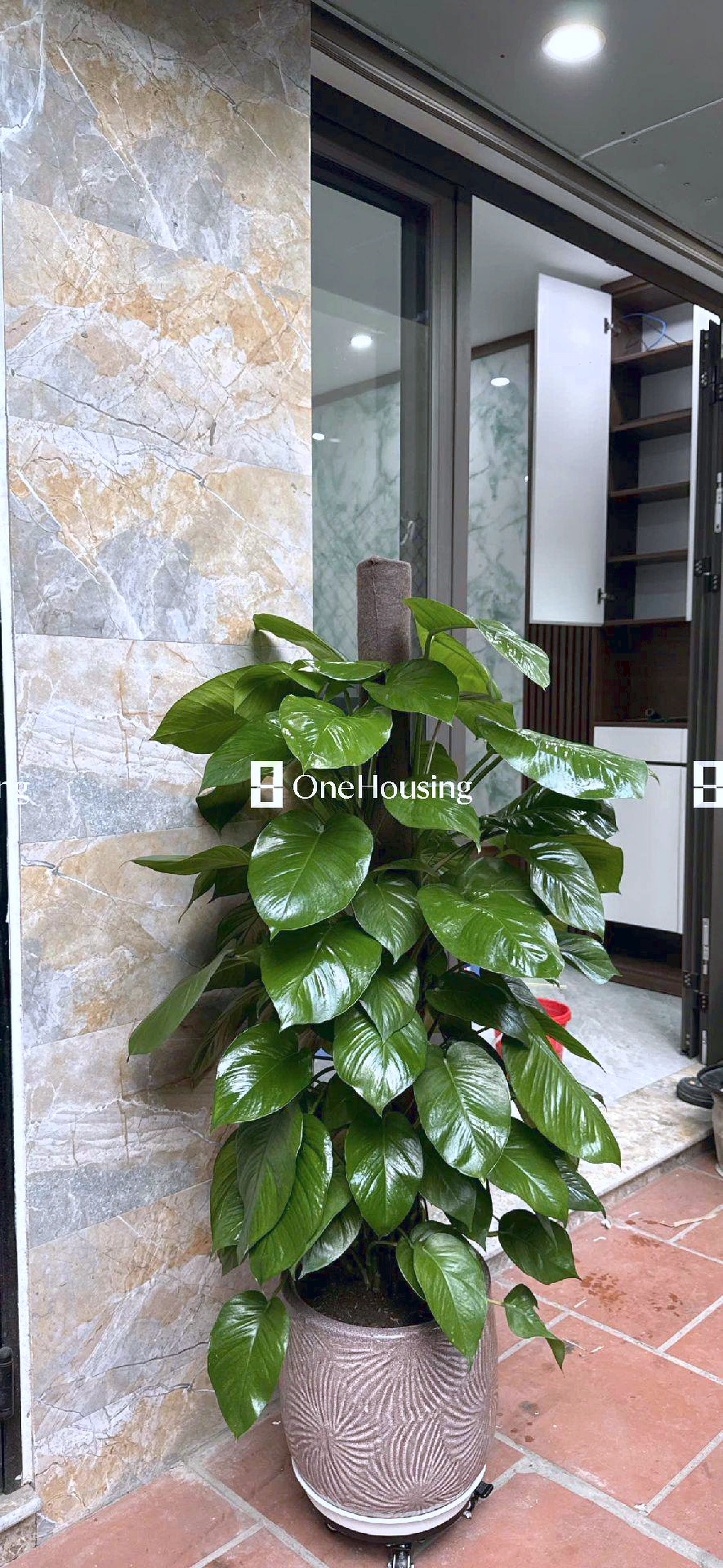 Nhà mặt ngõ cách Nguyễn Văn Linh 30m, P. Thạch Bàn, Q. Long Biên, TP. Hà Nội