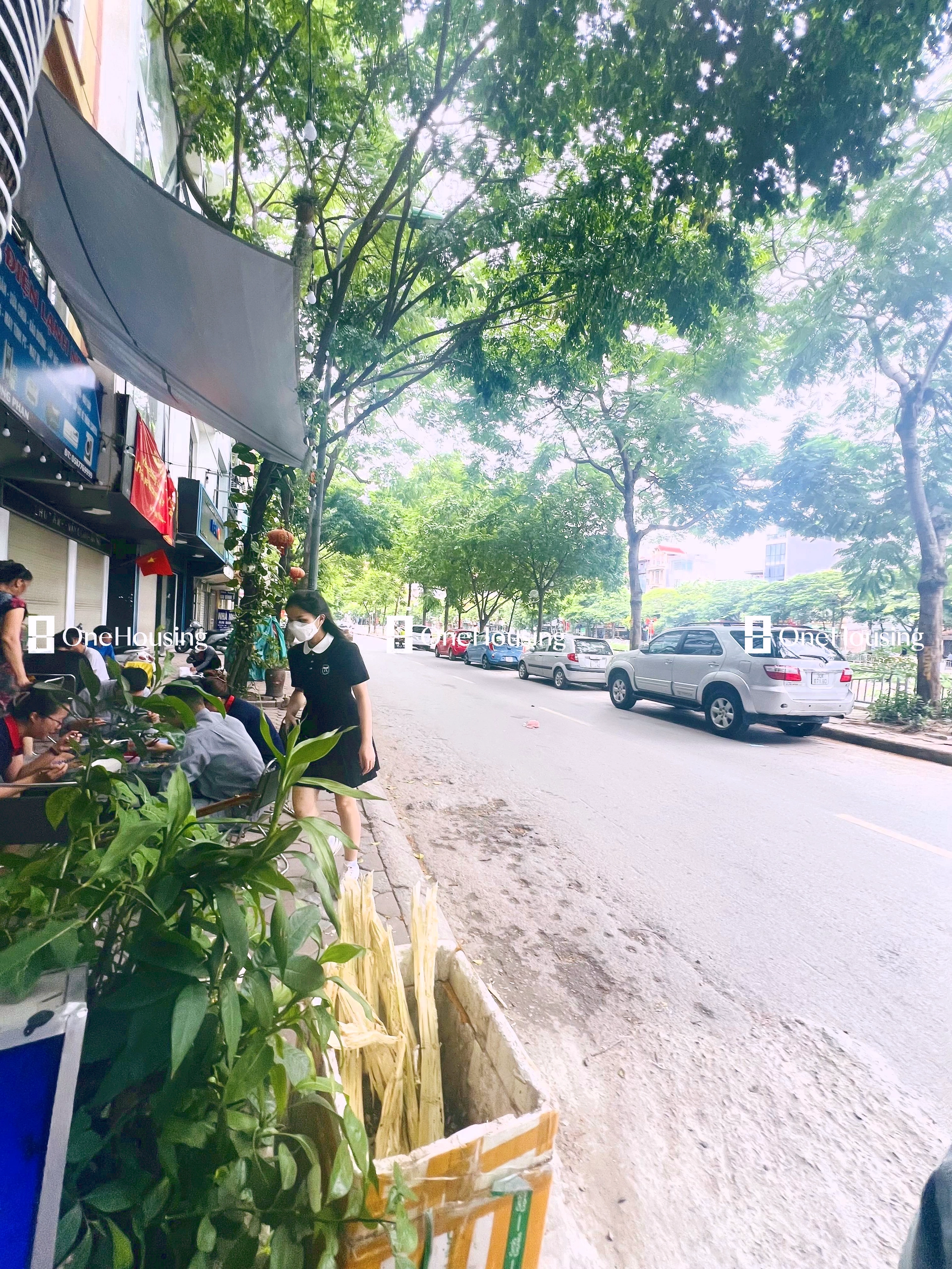 Nhà mặt ngõ cách Vũ Tông Phan 5m, P. Khương Trung, Q. Thanh Xuân, TP. Hà Nội