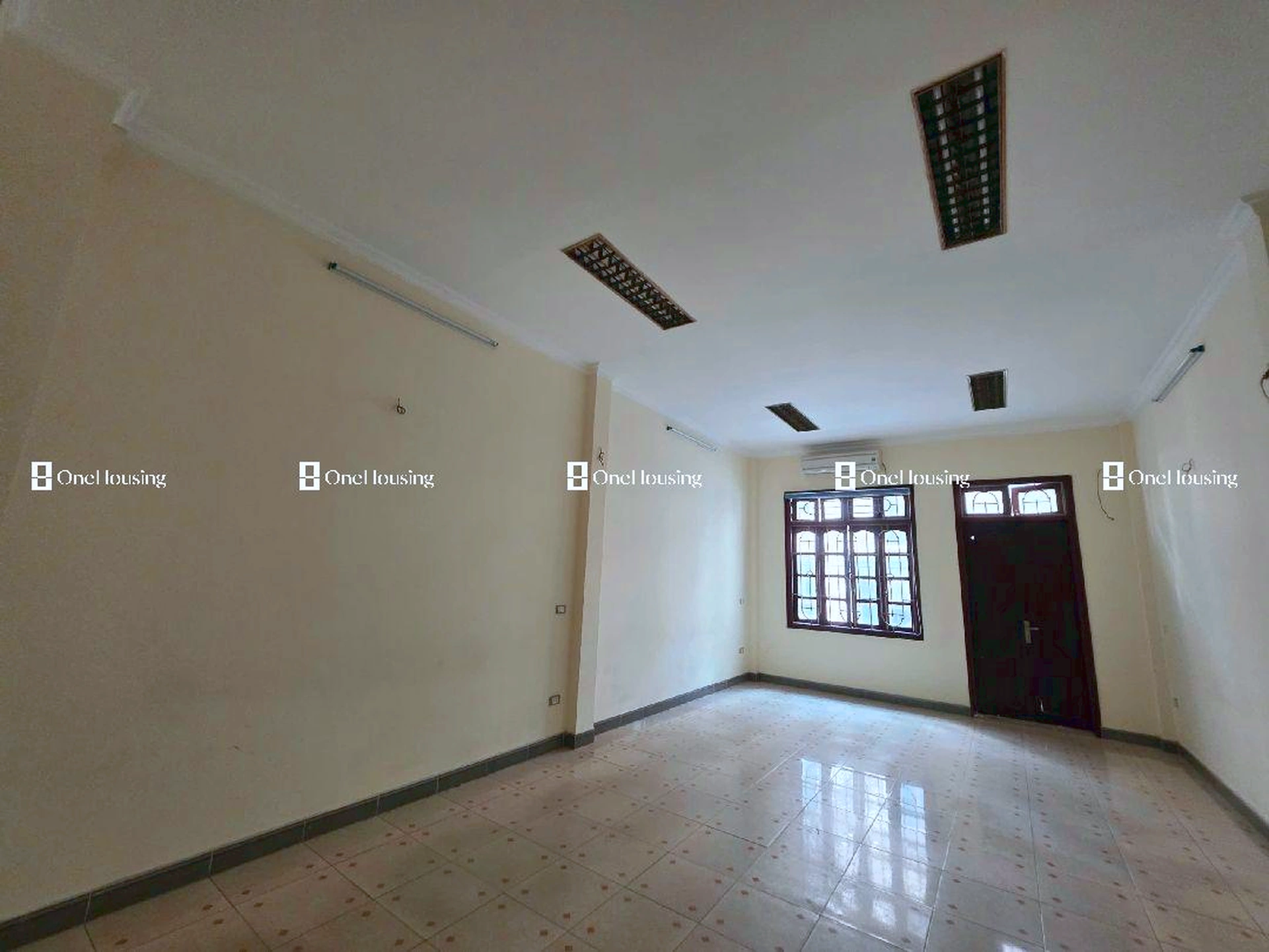 Nhà mặt ngõ cách Trung Kính 100m, P. Yên Hòa, Q. Cầu Giấy, TP. Hà Nội