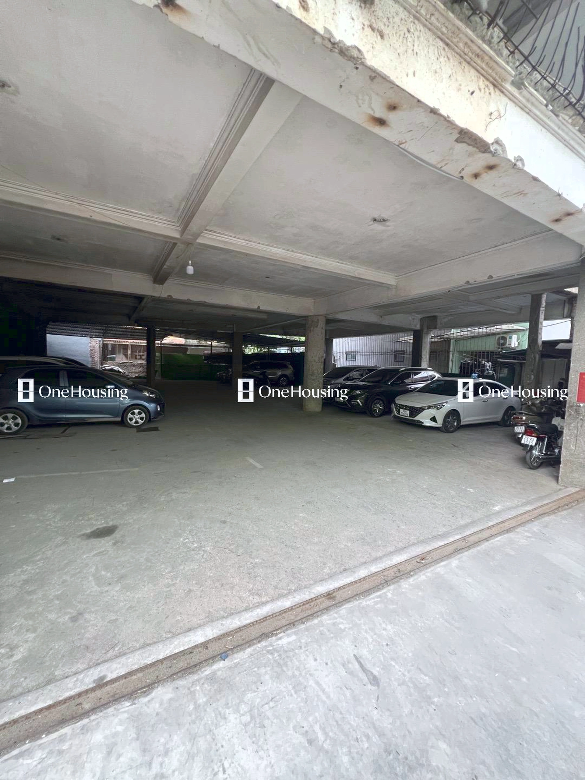 Nhà mặt phố Nguyễn Văn Cừ, P. Bồ Đề, Q. Long Biên, TP. Hà Nội