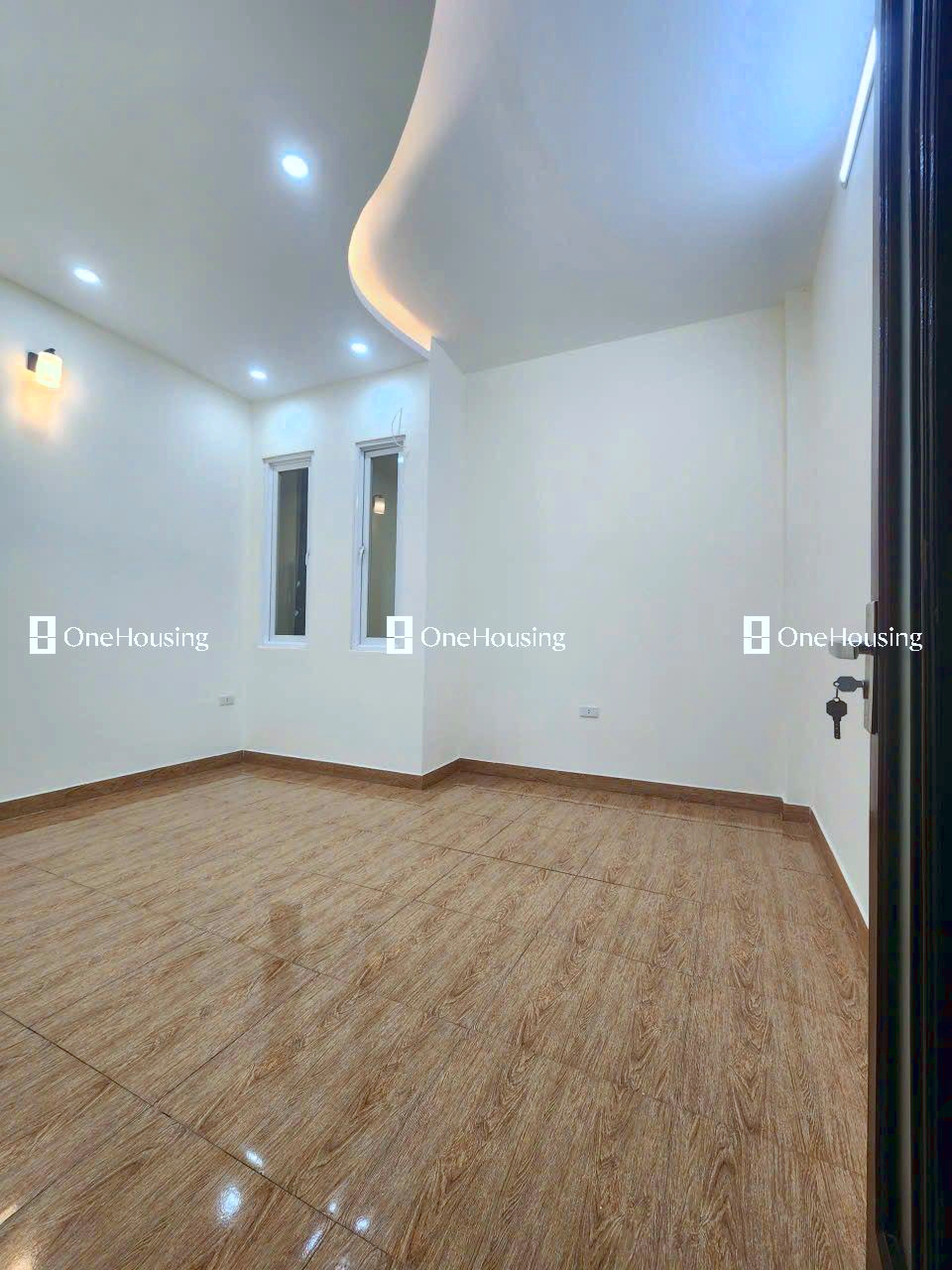 Nhà mặt ngõ cách Đê La Thành 120m, P. Ô Chợ Dừa, Q. Đống Đa, TP. Hà Nội