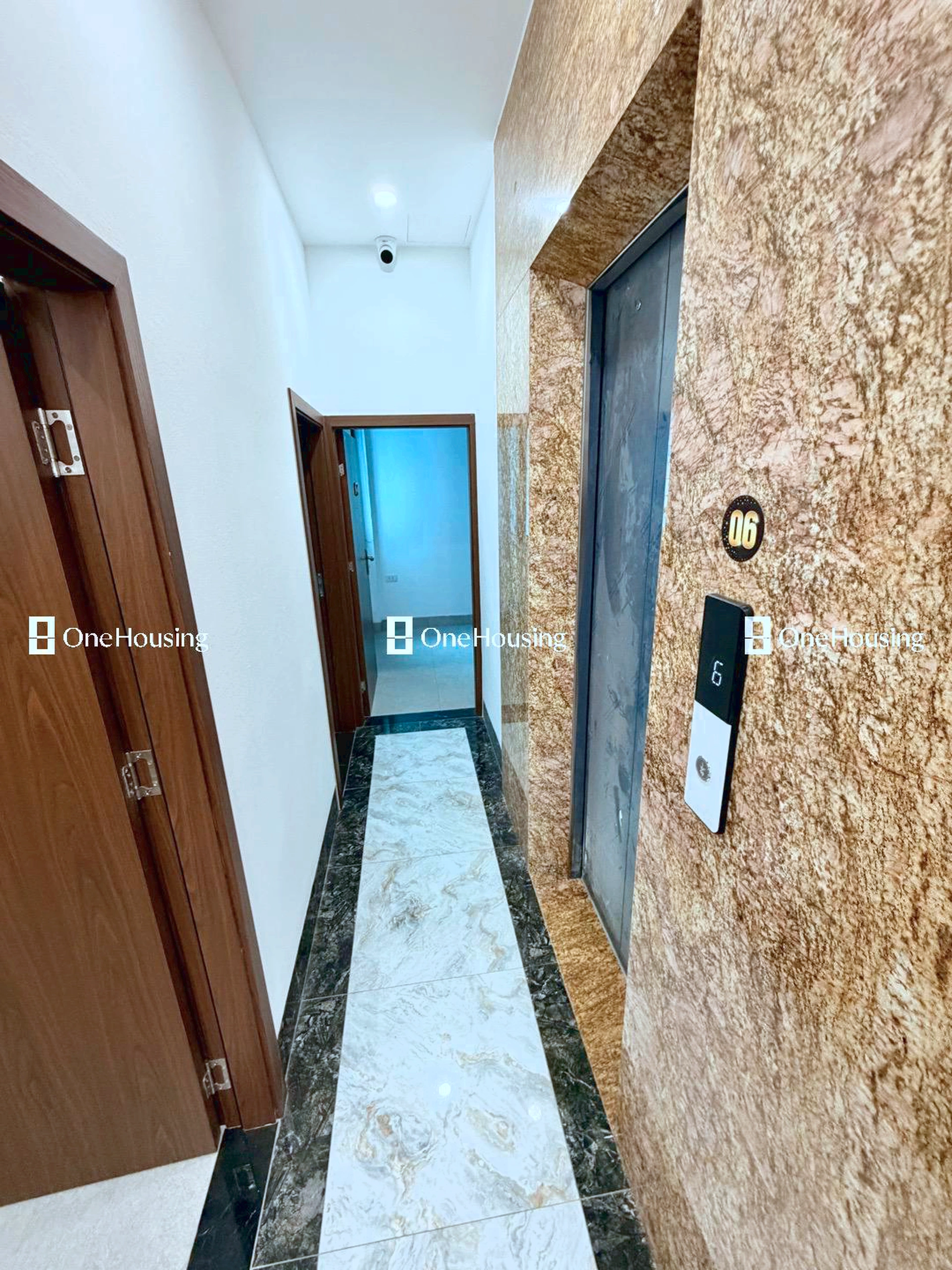 Nhà mặt ngõ cách Hồ Tùng Mậu 70m, P. Phú Diễn, Q. Bắc Từ Liêm, TP. Hà Nội