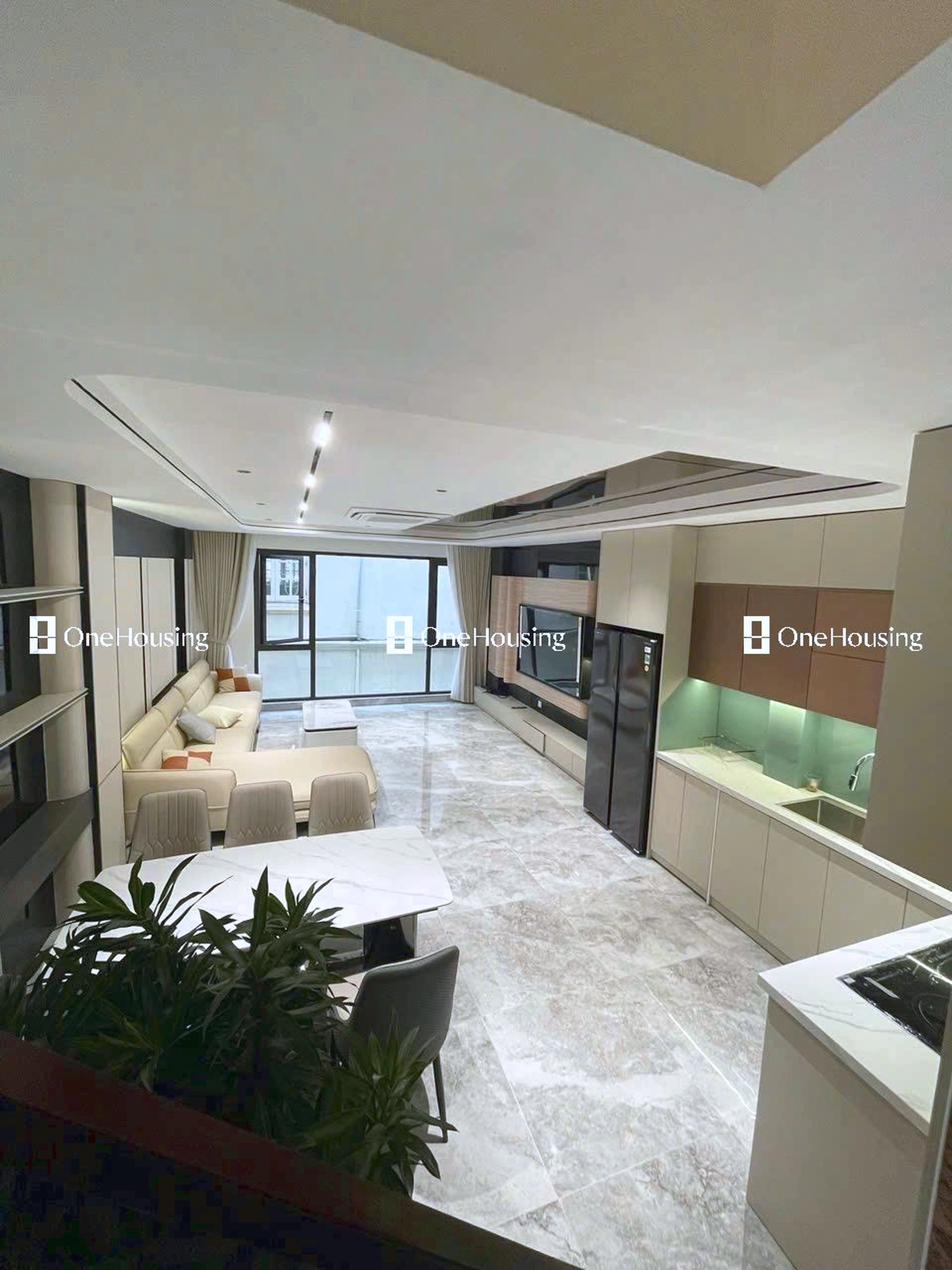 Nhà mặt ngõ cách Nguyễn Văn Cừ 10m, P. Bồ Đề, Q. Long Biên, TP. Hà Nội