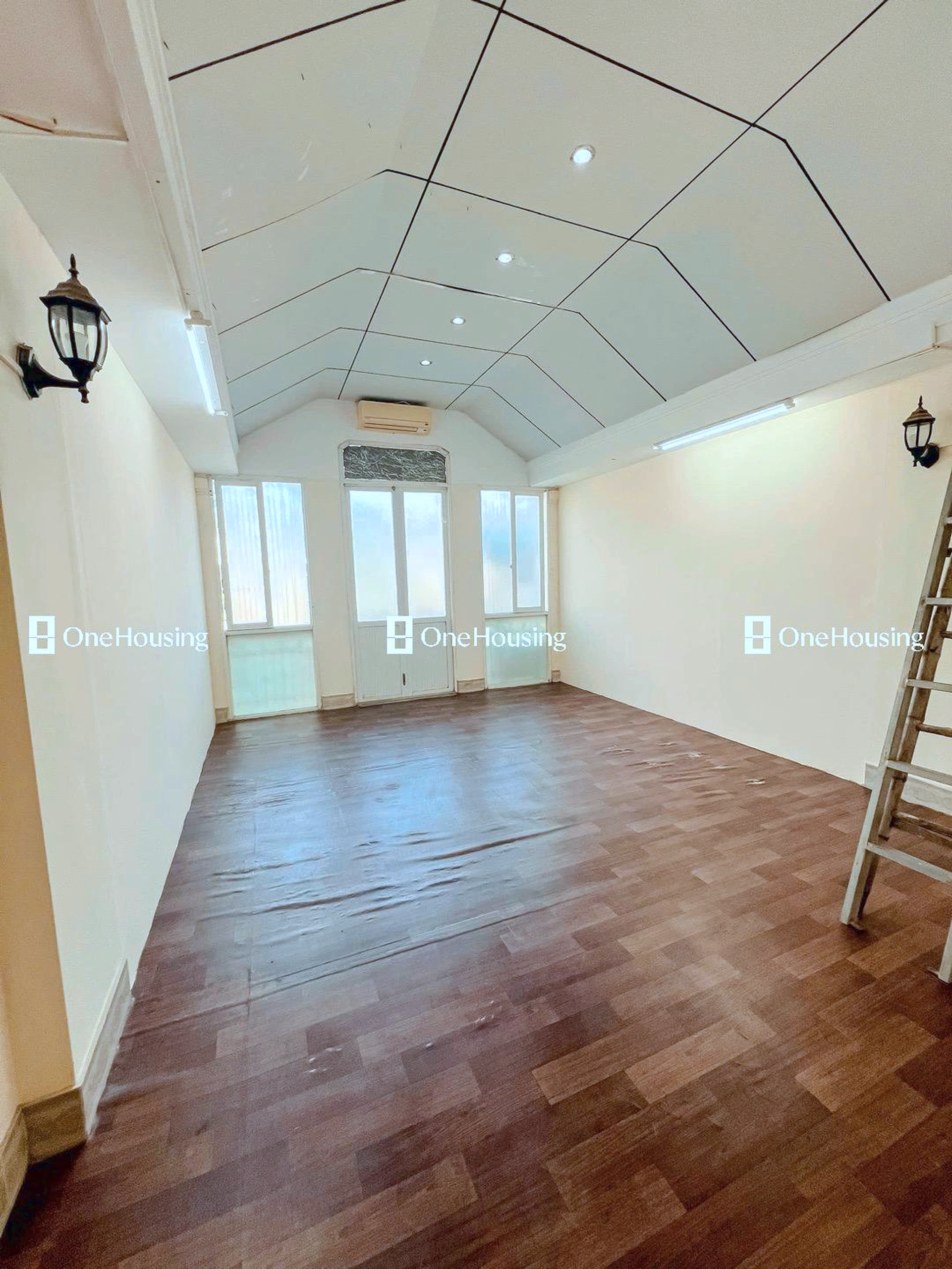 Nhà mặt ngõ cách Khu đô thị Định Công 20m, P. Định Công, Q. Hoàng Mai, TP. Hà Nội