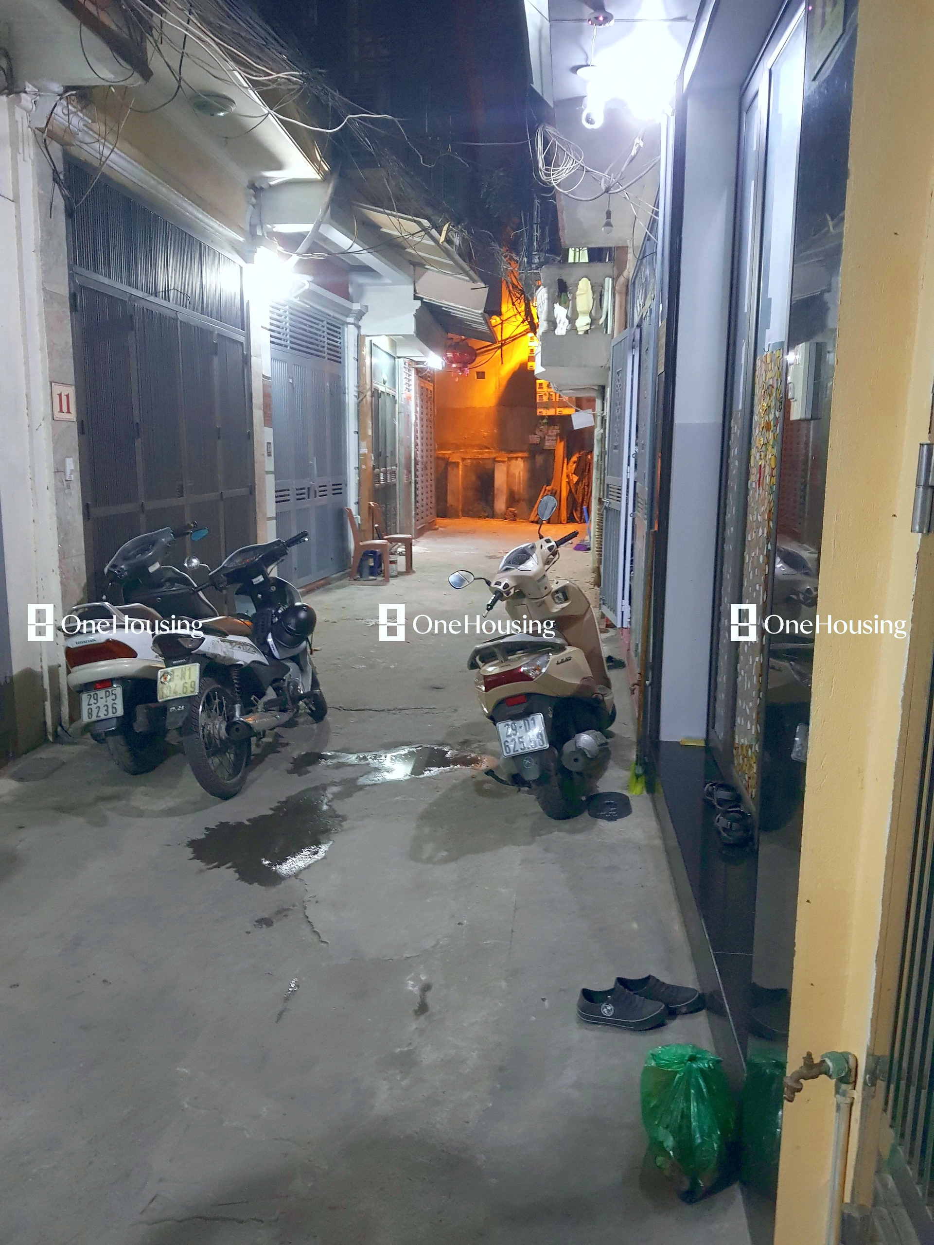 Nhà mặt ngõ cách Hoàng Mai 200m, P. Tương Mai, Q. Hoàng Mai, TP. Hà Nội