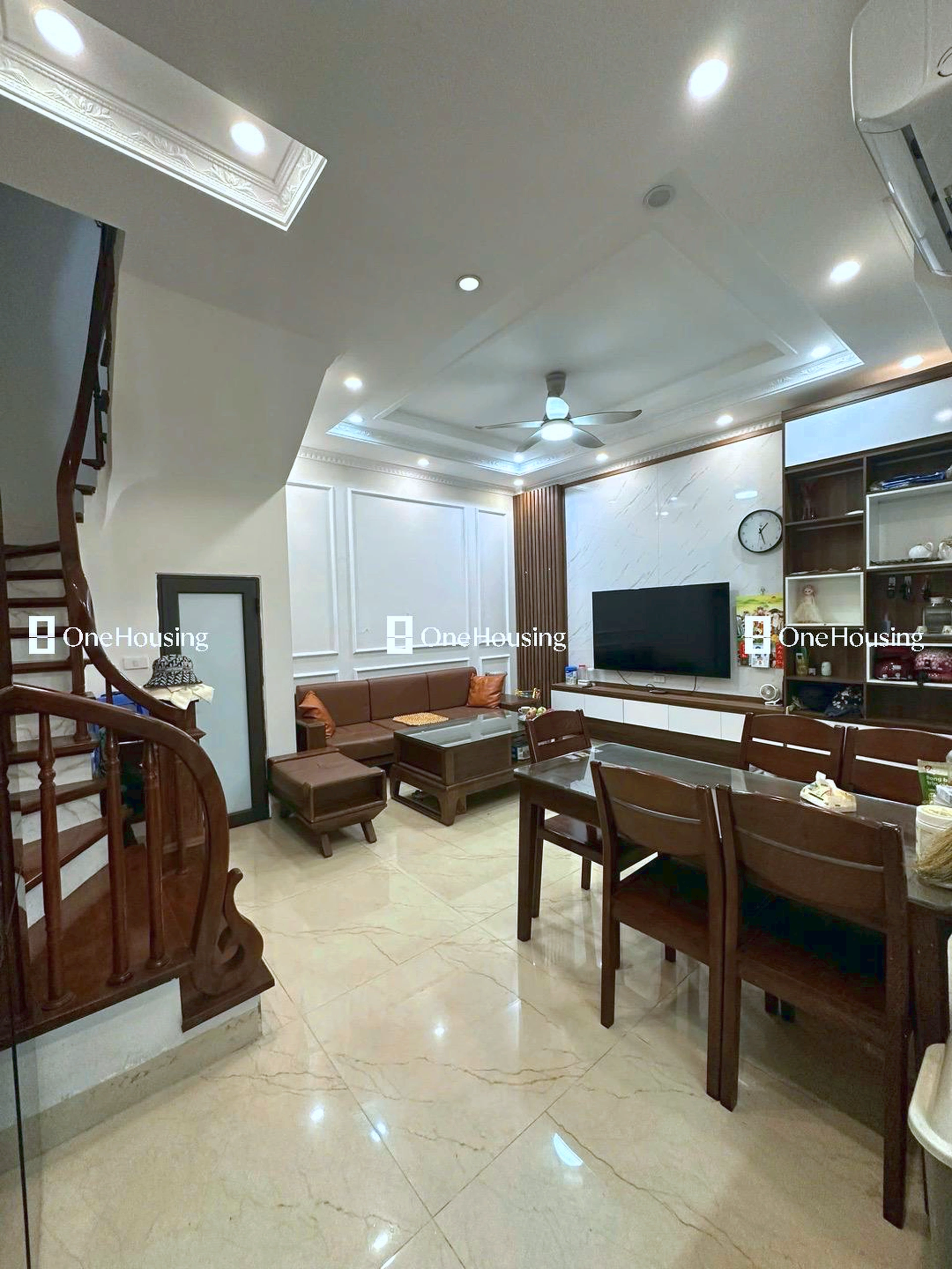 Nhà mặt ngõ cách Nguyễn Sơn 50m, P. Bồ Đề, Q. Long Biên, TP. Hà Nội