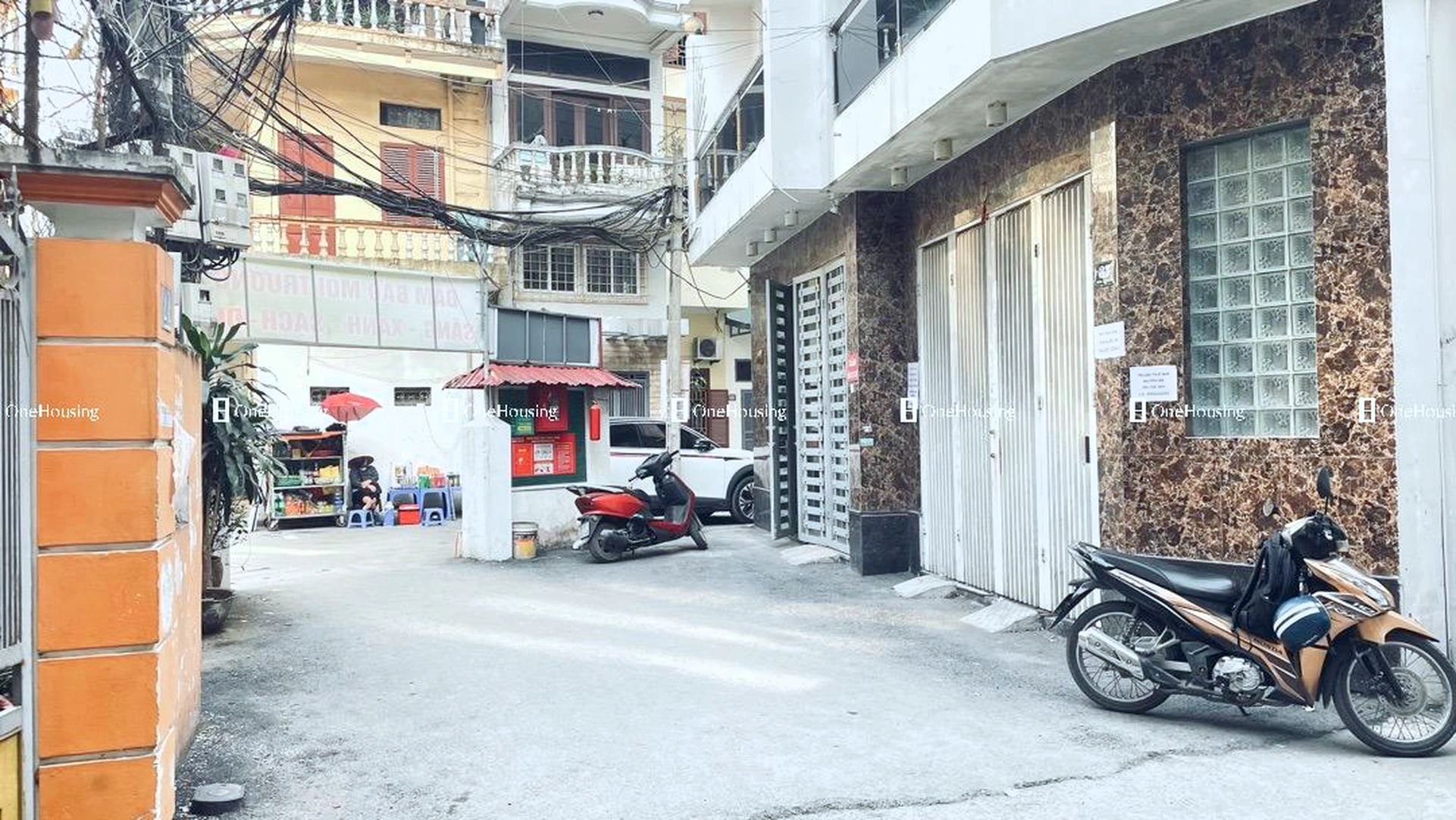 Nhà mặt ngõ cách Lạc Long Quân 35m, P. Nghĩa Đô, Q. Cầu Giấy, TP. Hà Nội