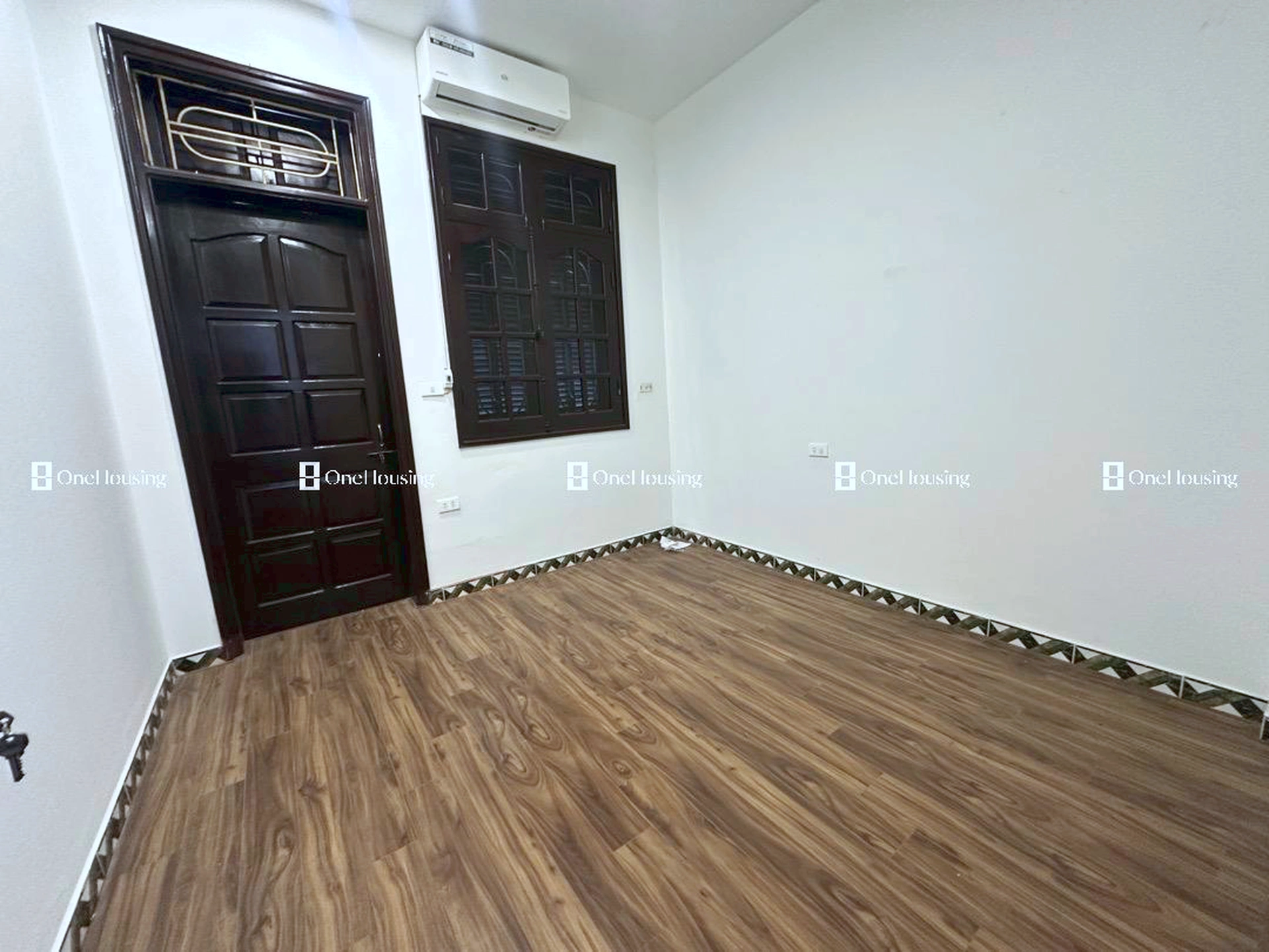 Nhà mặt ngõ cách Ngọc Thụy 50m, P. Bồ Đề, Q. Long Biên, TP. Hà Nội