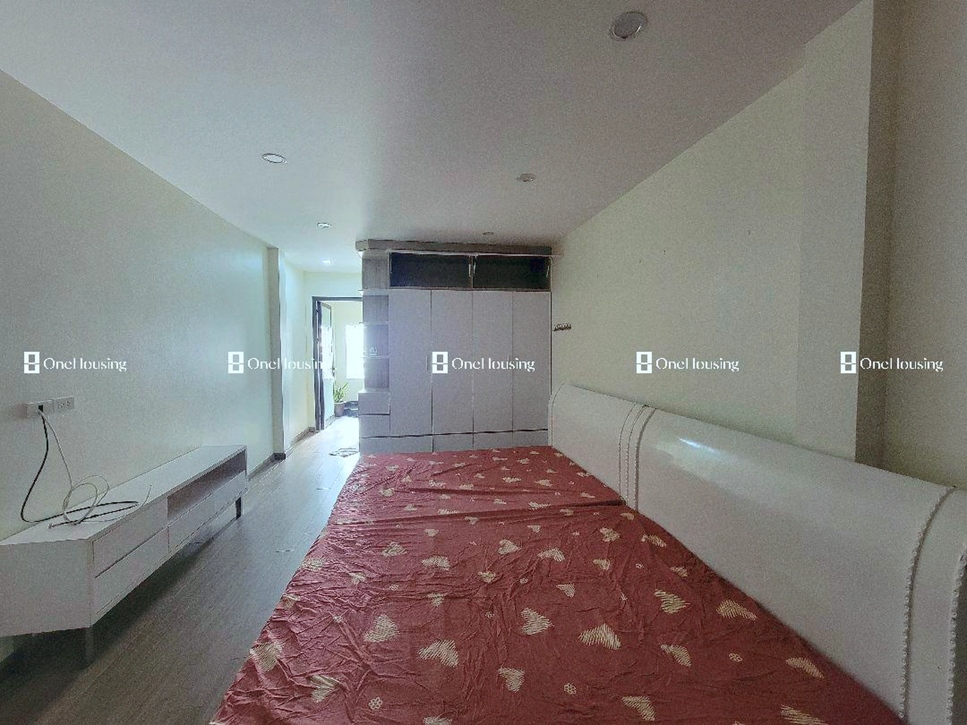 Nhà mặt ngõ cách Lạc Long Quân 100m, P. Nghĩa Đô, Q. Cầu Giấy, TP. Hà Nội