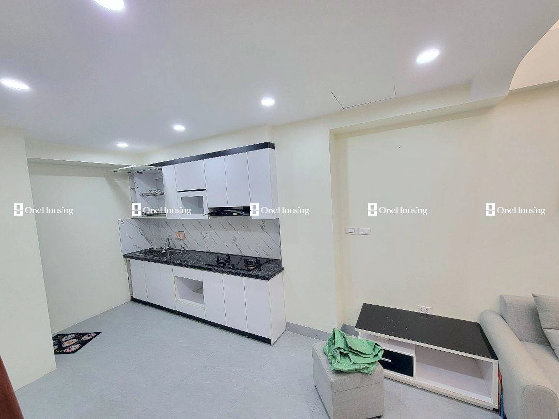 Nhà mặt ngõ cách Lạc Long Quân 100m, P. Nghĩa Đô, Q. Cầu Giấy, TP. Hà Nội