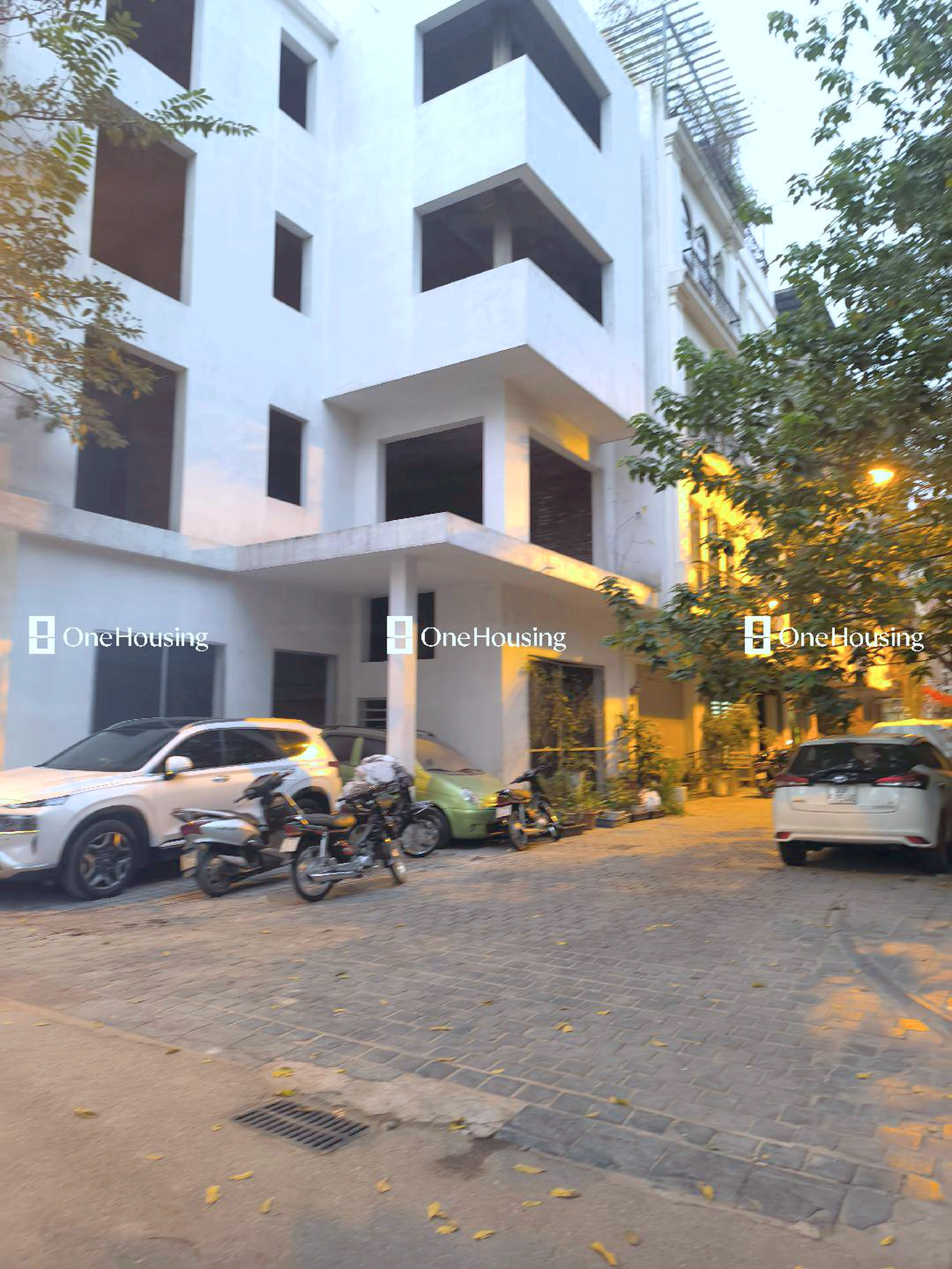 Nhà mặt ngõ cách Lê Văn Lương 50m, P. Trung Hòa, Q. Cầu Giấy, TP. Hà Nội