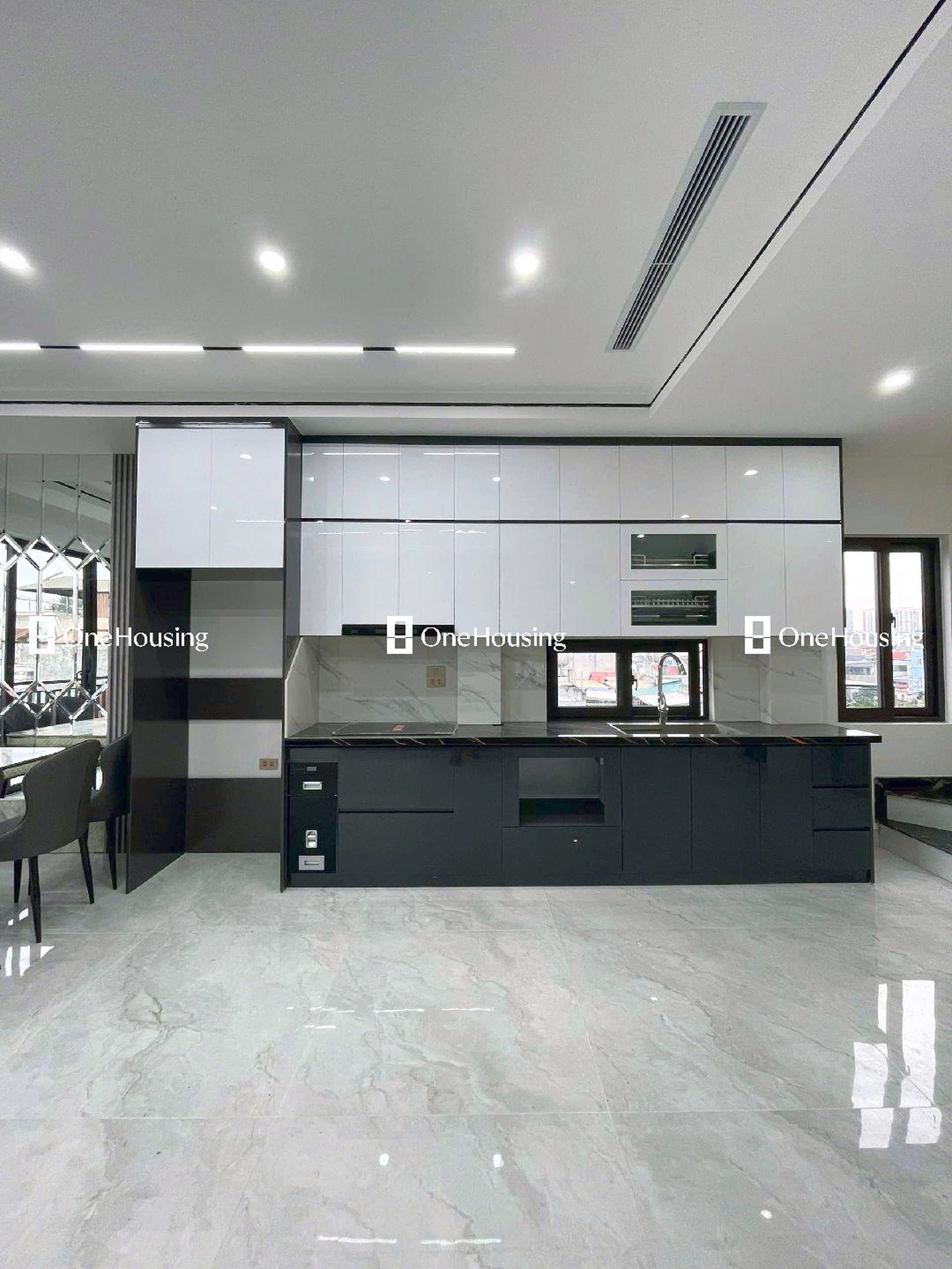 Nhà mặt ngõ cách Long Biên 1 30m, P. Ngọc Lâm, Q. Long Biên, TP. Hà Nội