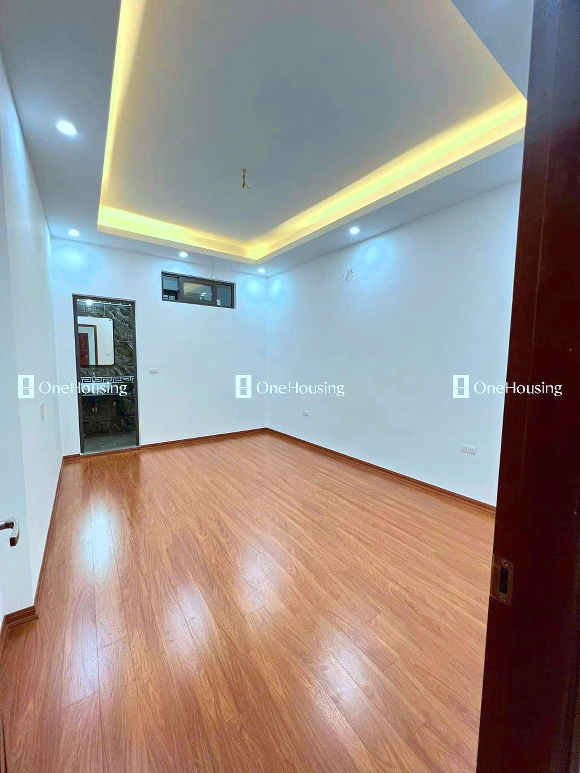 Nhà mặt ngõ cách Dương Văn Bé 30m, P. Vĩnh Tuy, Q. Hai Bà Trưng, TP. Hà Nội