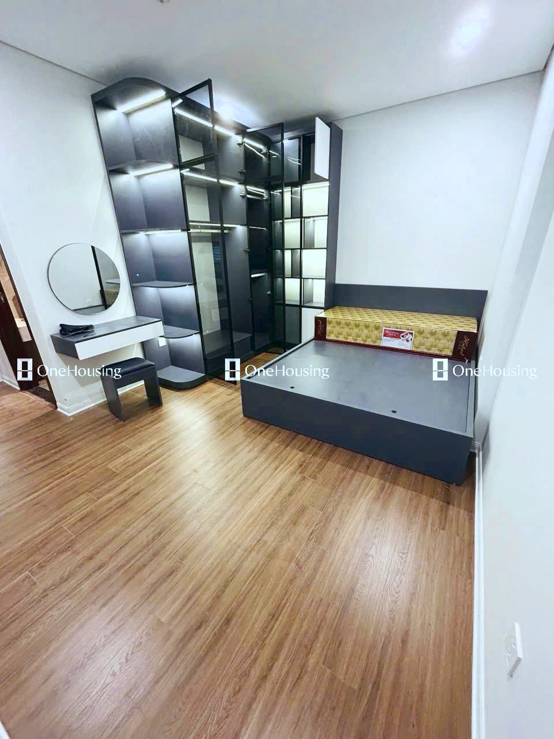 Nhà mặt phố Đức Giang, P. Việt Hưng, Q. Long Biên, TP. Hà Nội