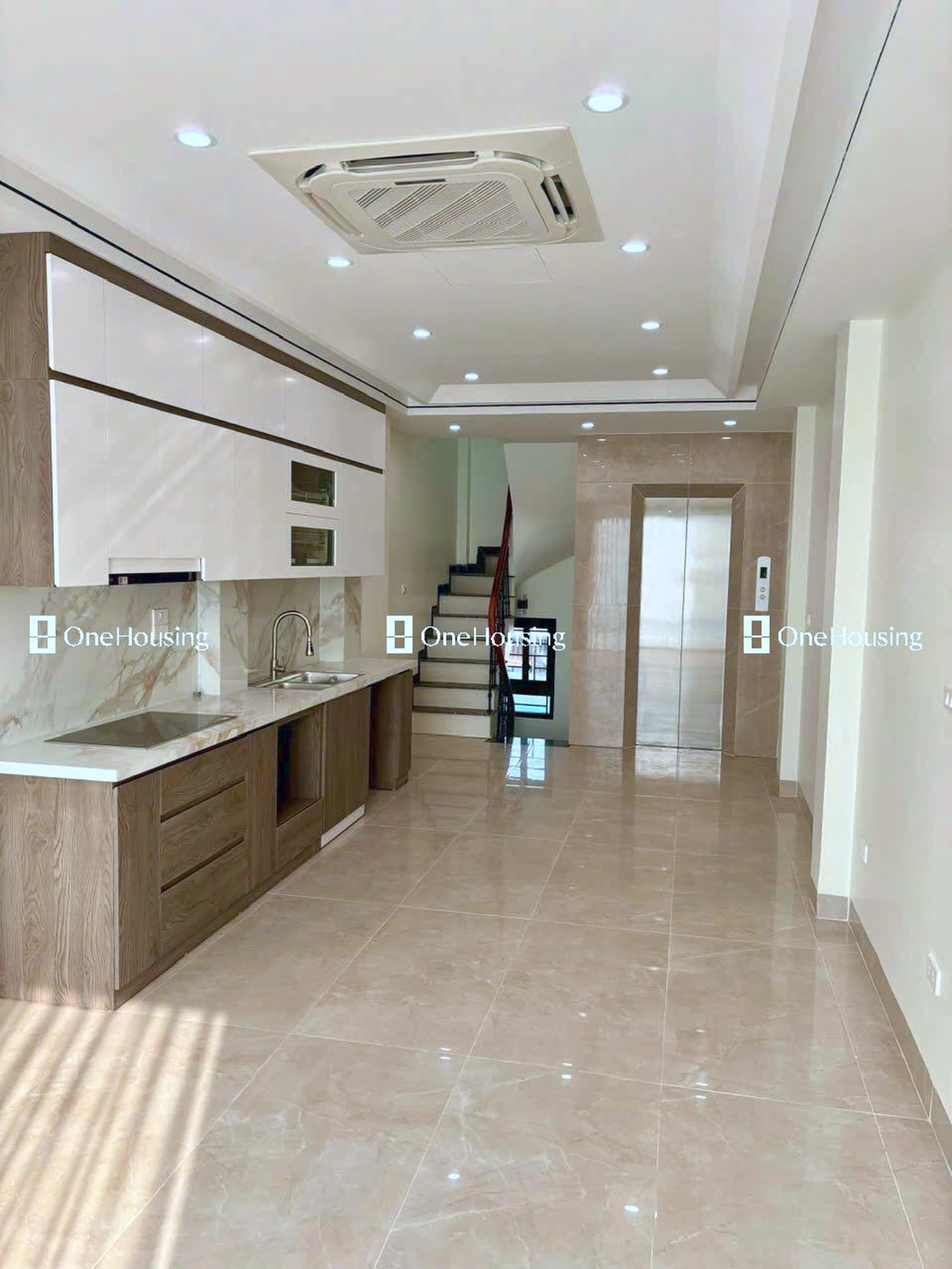 Nhà mặt ngõ cách Thượng Thanh 30m, P. Thượng Thanh, Q. Long Biên, TP. Hà Nội