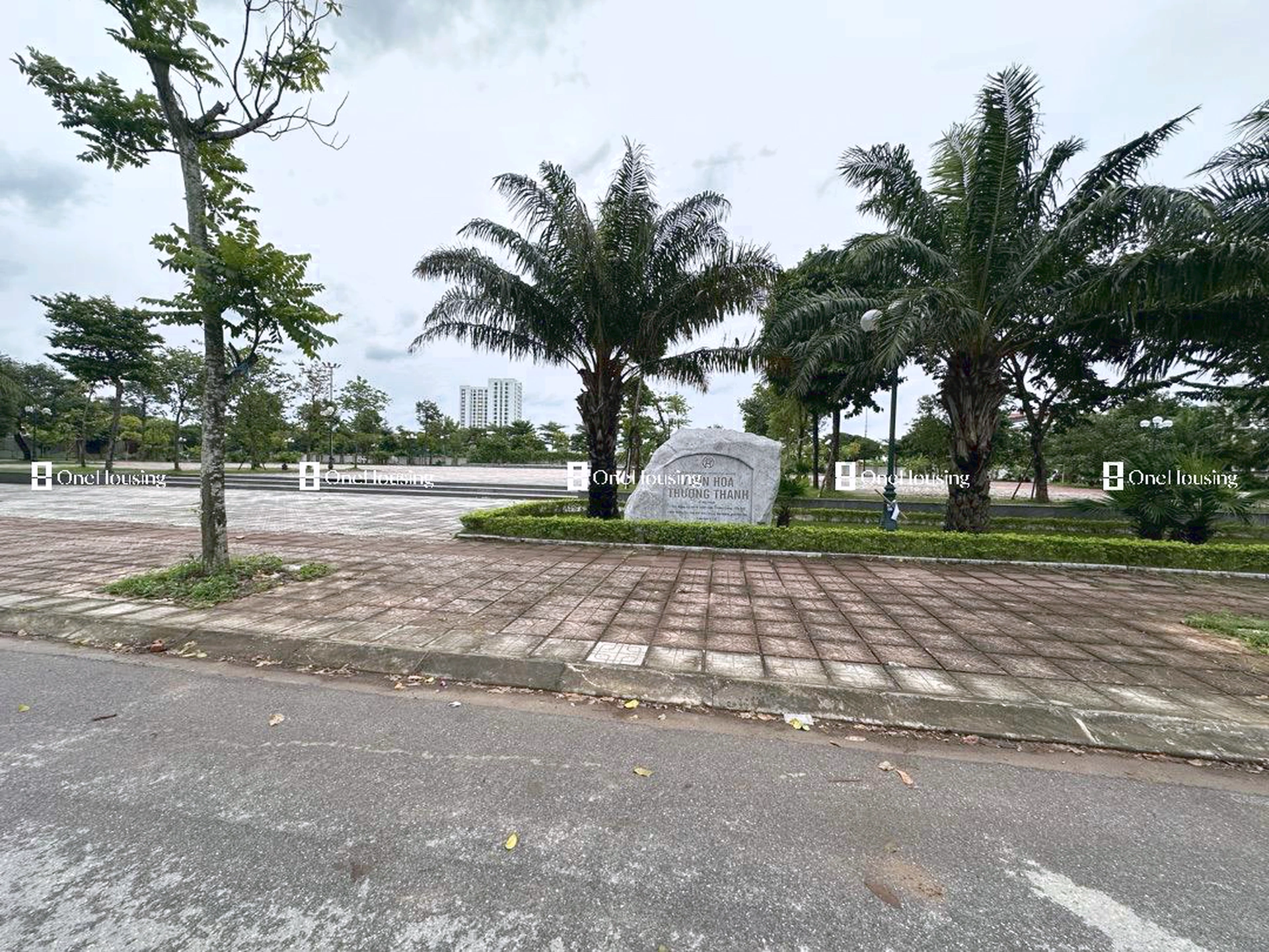 Đất nền cách Gia Thượng 50m, P. Thượng Thanh, Q. Long Biên, TP. Hà Nội