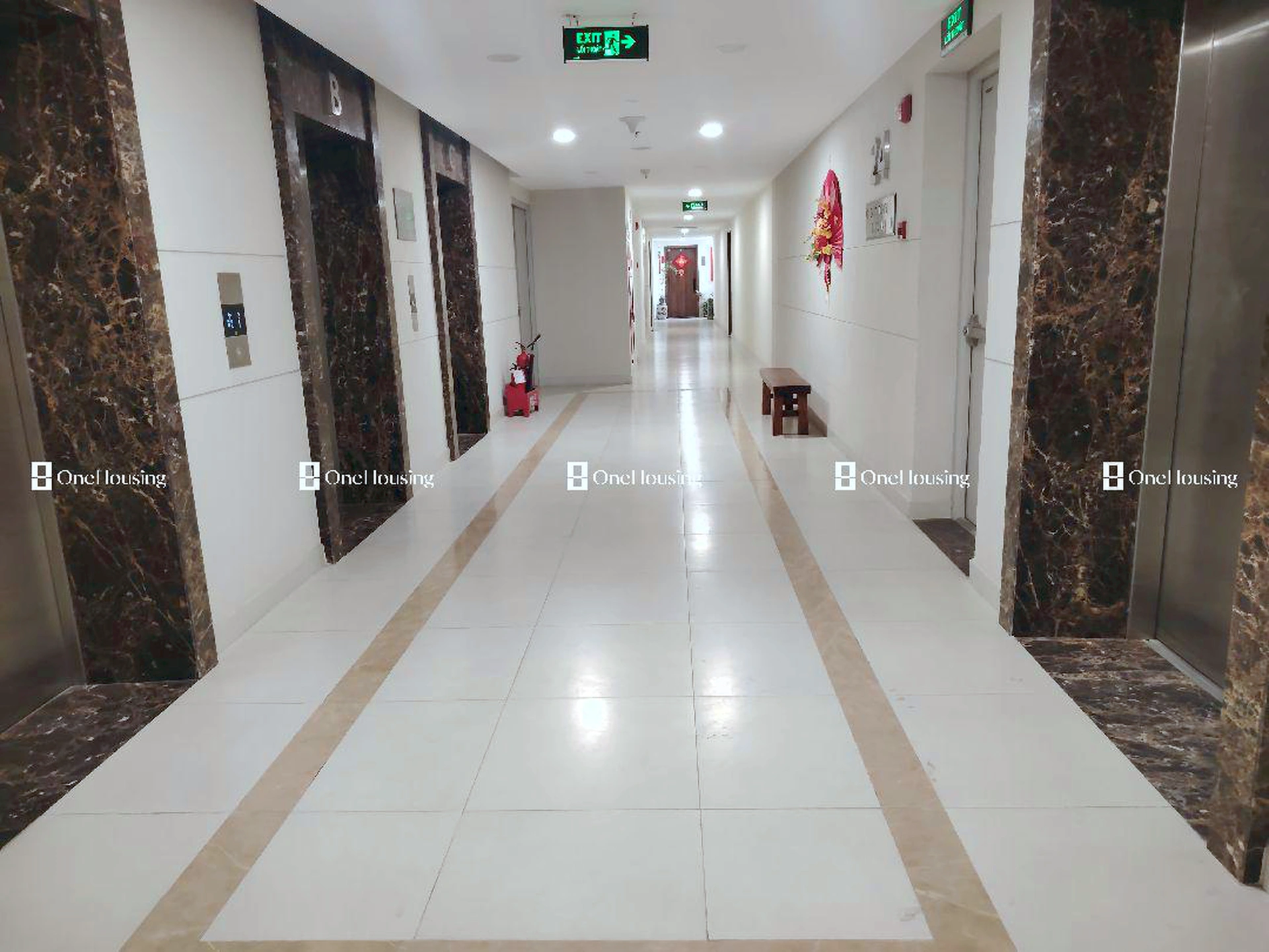 Nhà mặt ngõ cách Nguyễn Văn Cừ 160.88m, P. Bồ Đề, Q. Long Biên, TP. Hà Nội