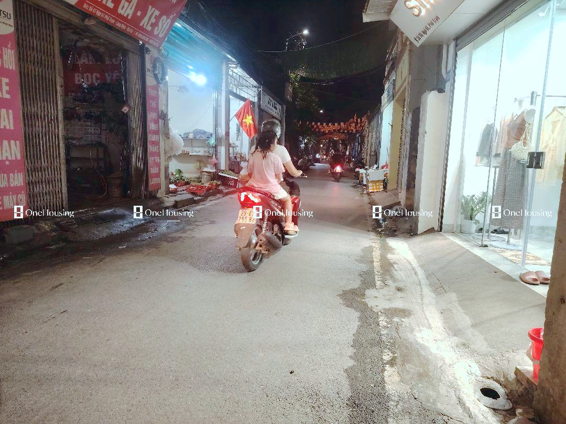 Nhà mặt ngõ cách Phố Trạm 70m, P. Long Biên, Q. Long Biên, TP. Hà Nội