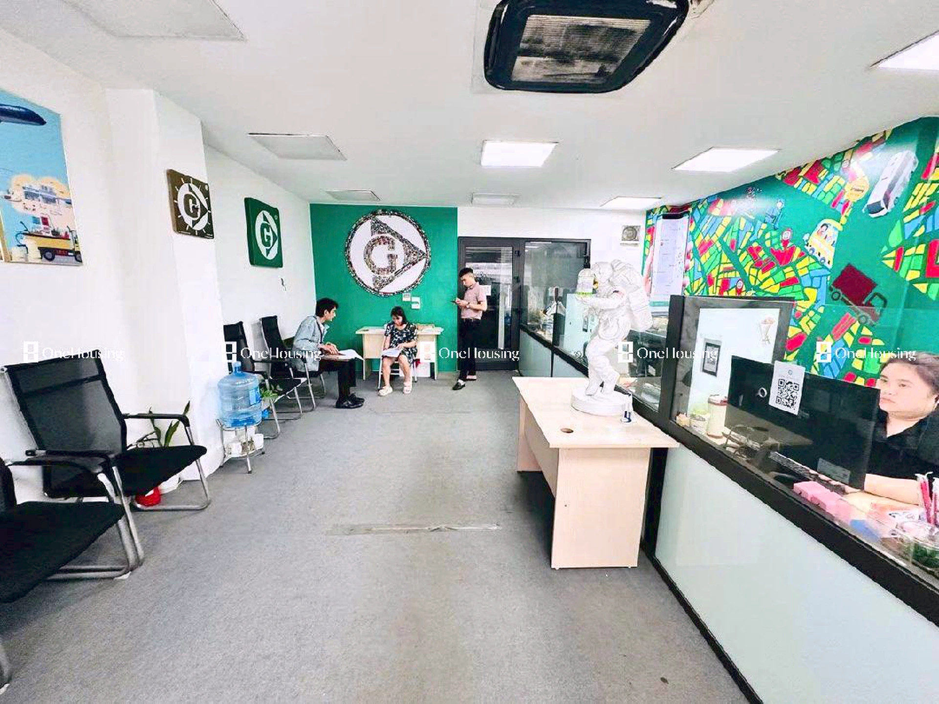 Nhà mặt phố Hồ Tùng Mậu, P. Phú Diễn, Q. Bắc Từ Liêm, TP. Hà Nội