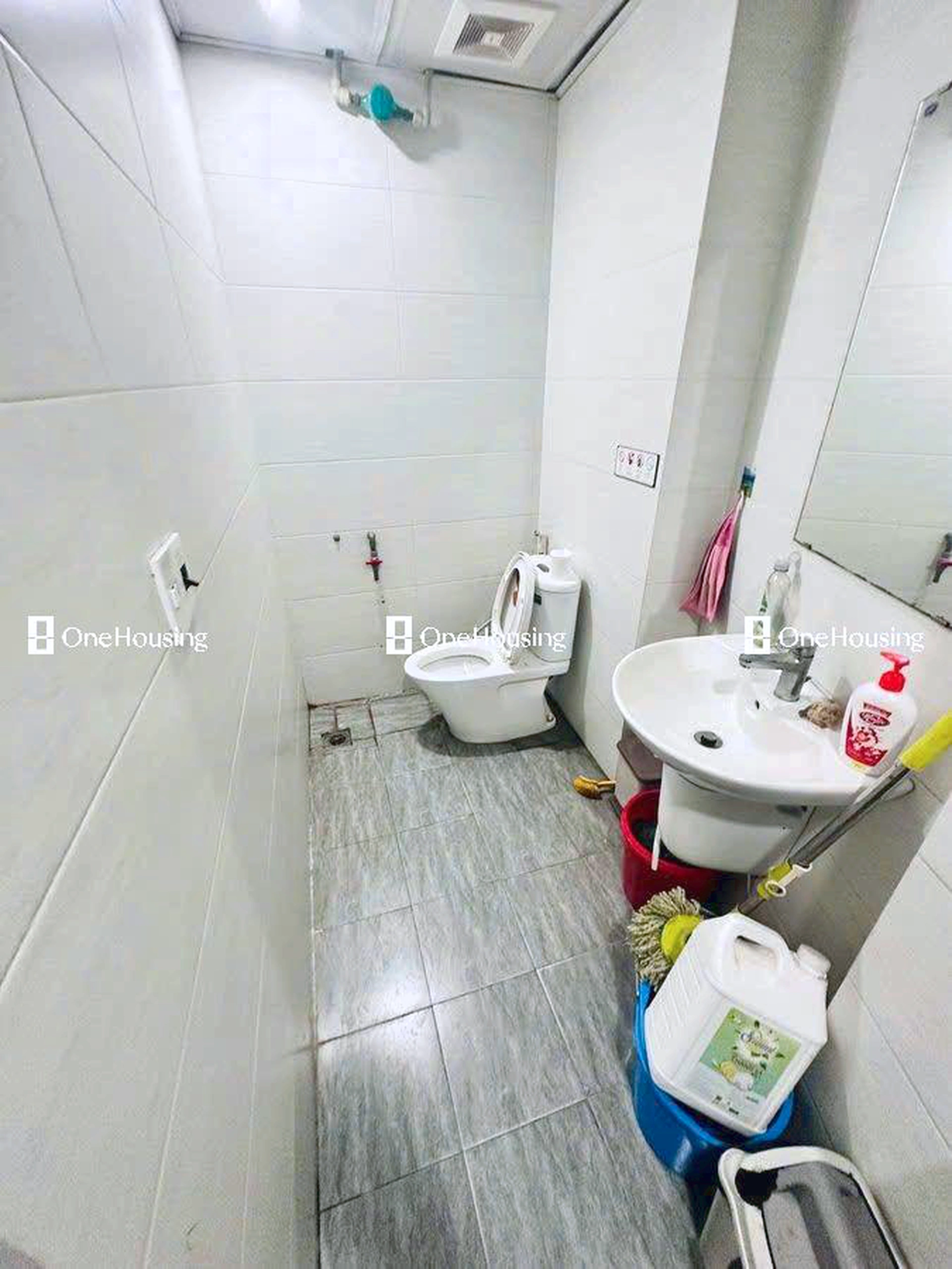 Nhà mặt phố Hồ Tùng Mậu, P. Phú Diễn, Q. Bắc Từ Liêm, TP. Hà Nội