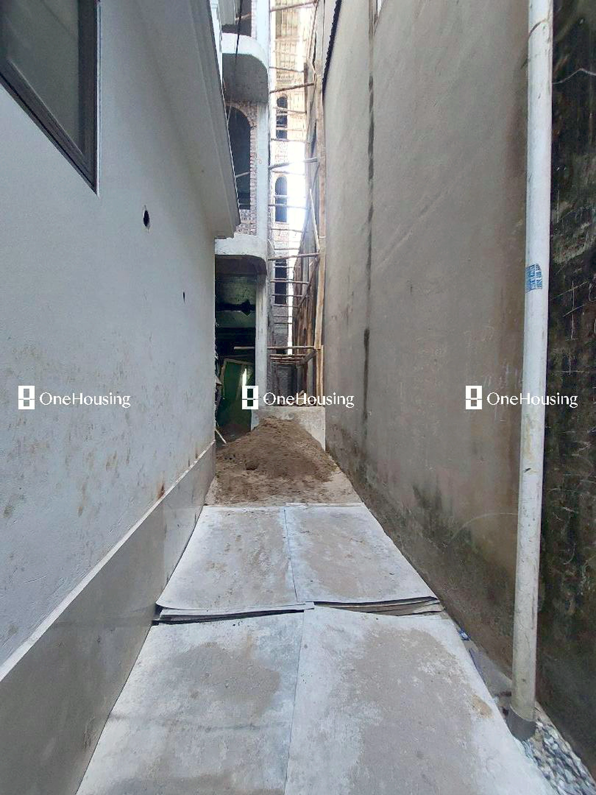 Nhà mặt ngõ cách Thạch Bàn 85m, P. Thạch Bàn, Q. Long Biên, TP. Hà Nội