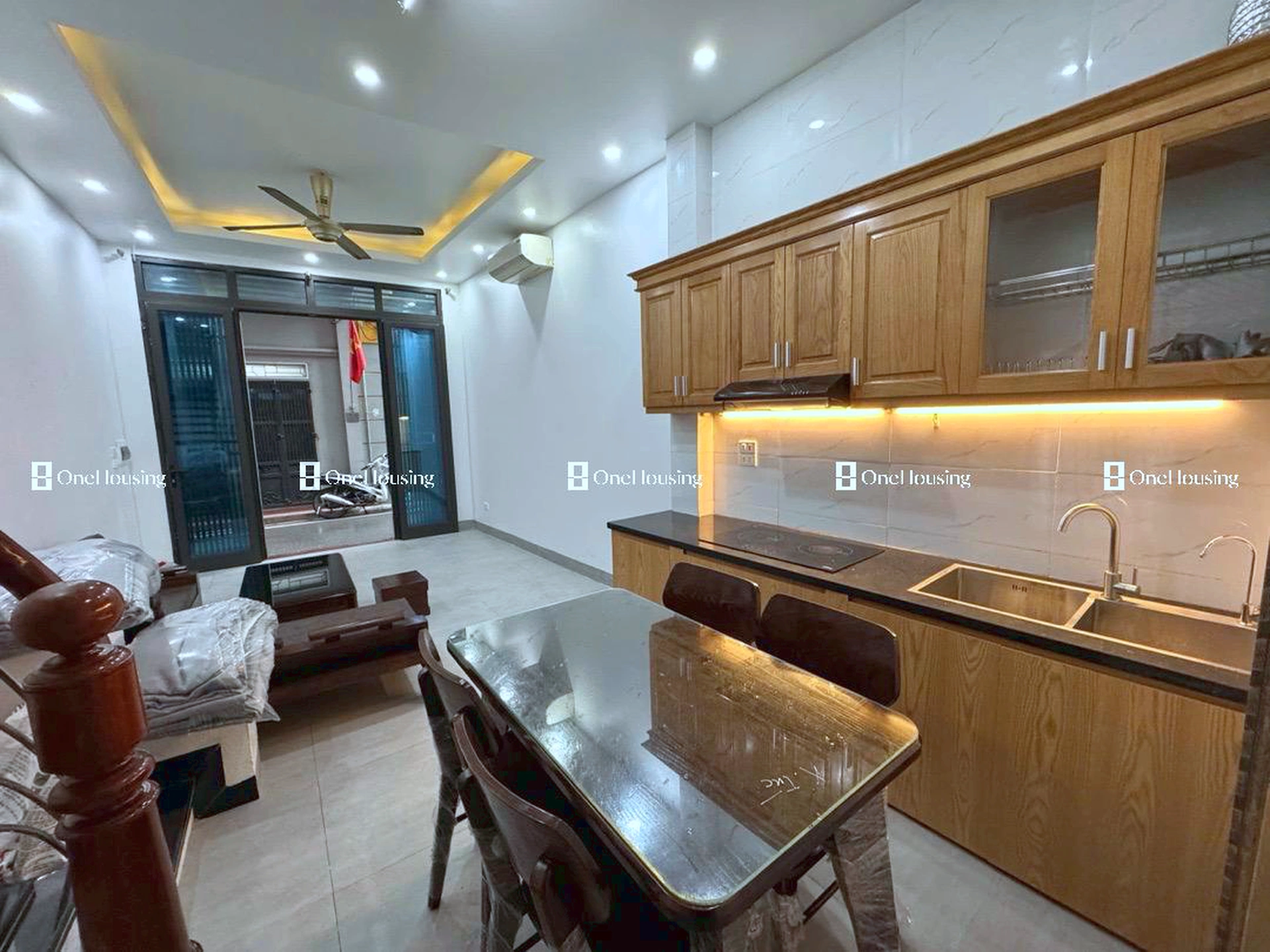 Nhà mặt ngõ cách Đức Giang 50m, P. Việt Hưng, Q. Long Biên, TP. Hà Nội