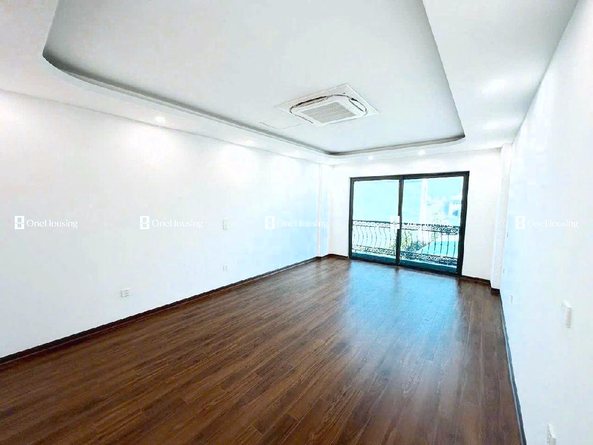 Nhà mặt ngõ cách Đàm Quang Trung 50m, P. Long Biên, Q. Long Biên, TP. Hà Nội