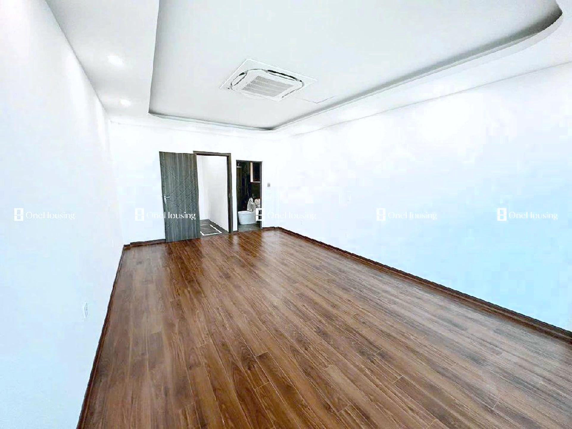 Nhà mặt ngõ cách Đàm Quang Trung 50m, P. Long Biên, Q. Long Biên, TP. Hà Nội