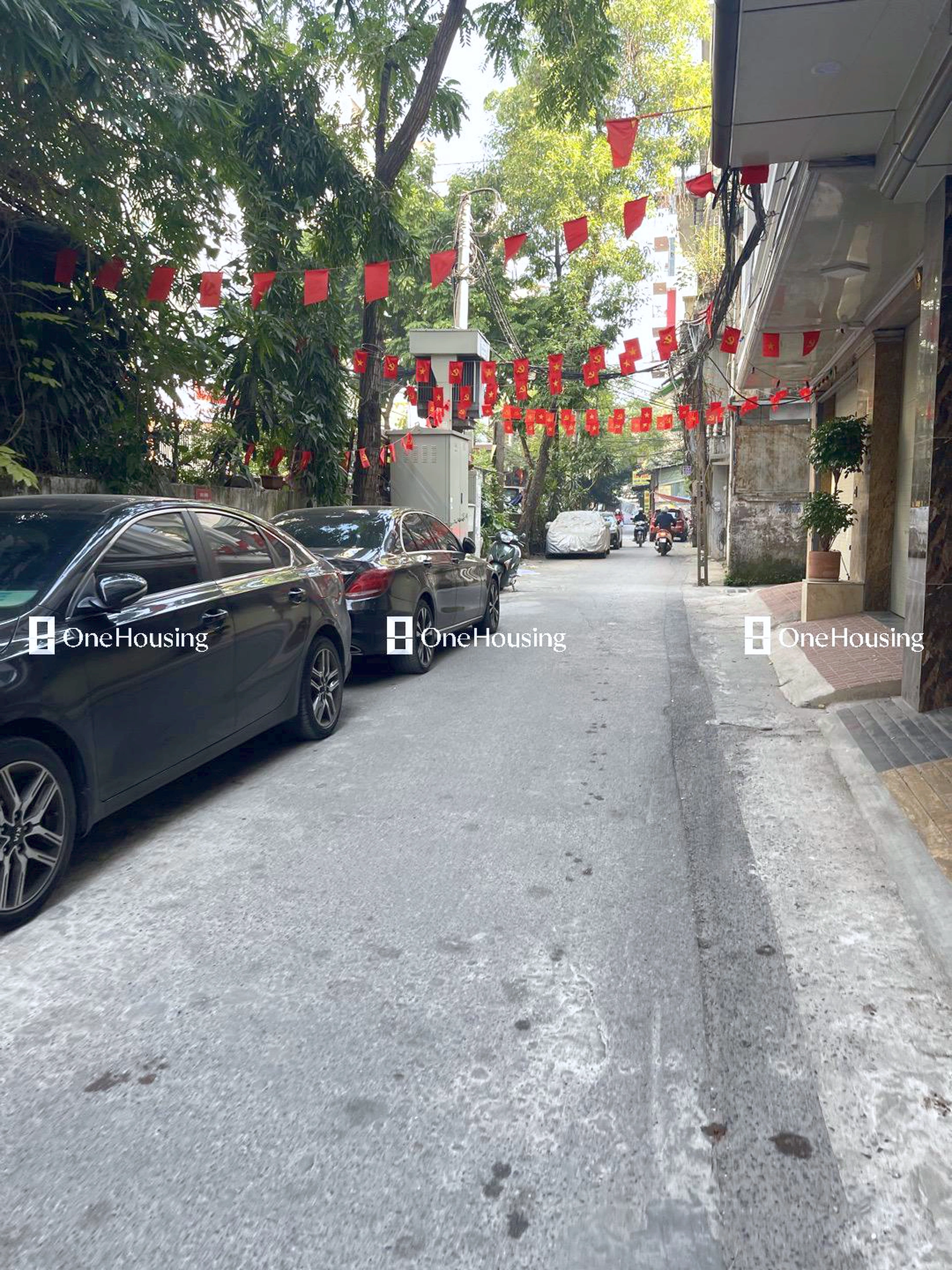 Đất nền cách Lạc Long Quân 100m, P. Nghĩa Đô, Q. Cầu Giấy, TP. Hà Nội