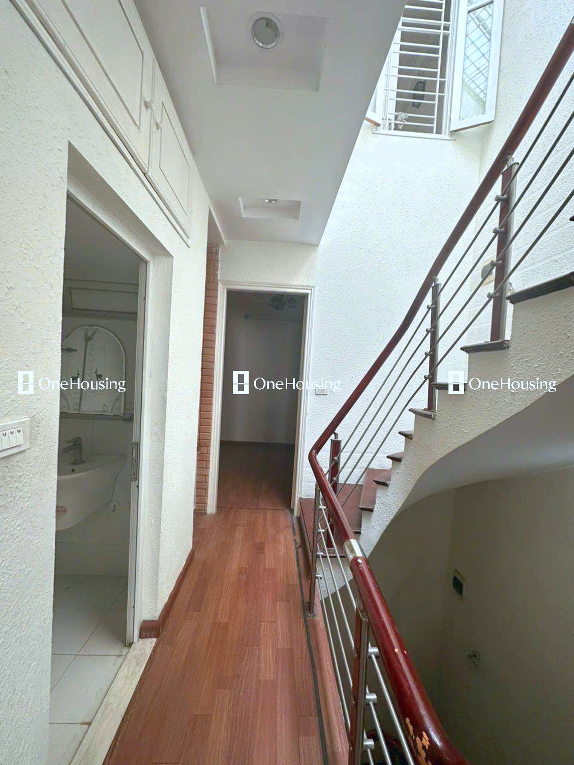 Nhà mặt ngõ cách Khu đô thị Đền Lừ I, II 30m, P. Hoàng Văn Thụ, Q. Hoàng Mai, TP. Hà Nội