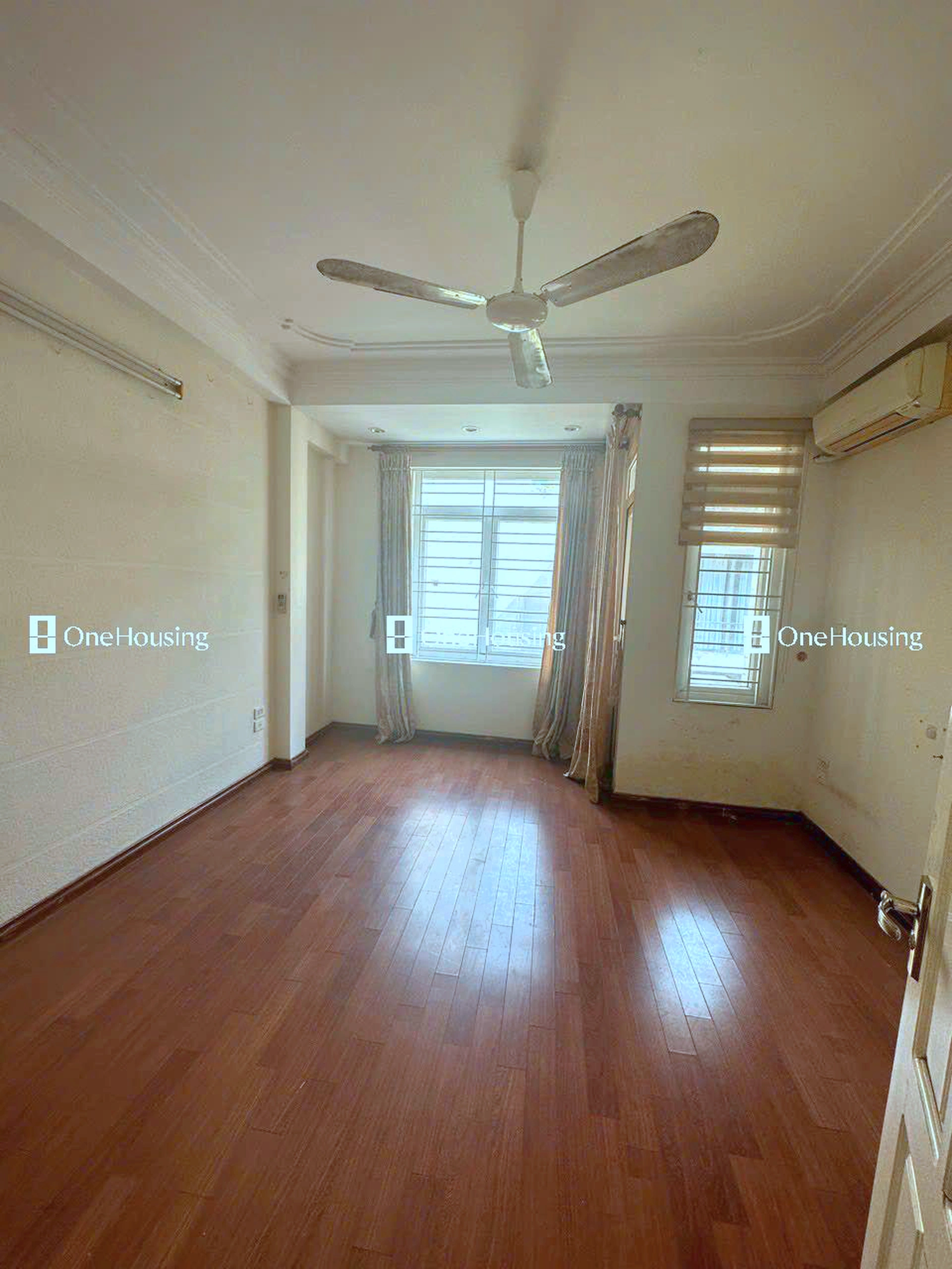 Nhà mặt ngõ cách Khu đô thị Đền Lừ I, II 30m, P. Hoàng Văn Thụ, Q. Hoàng Mai, TP. Hà Nội