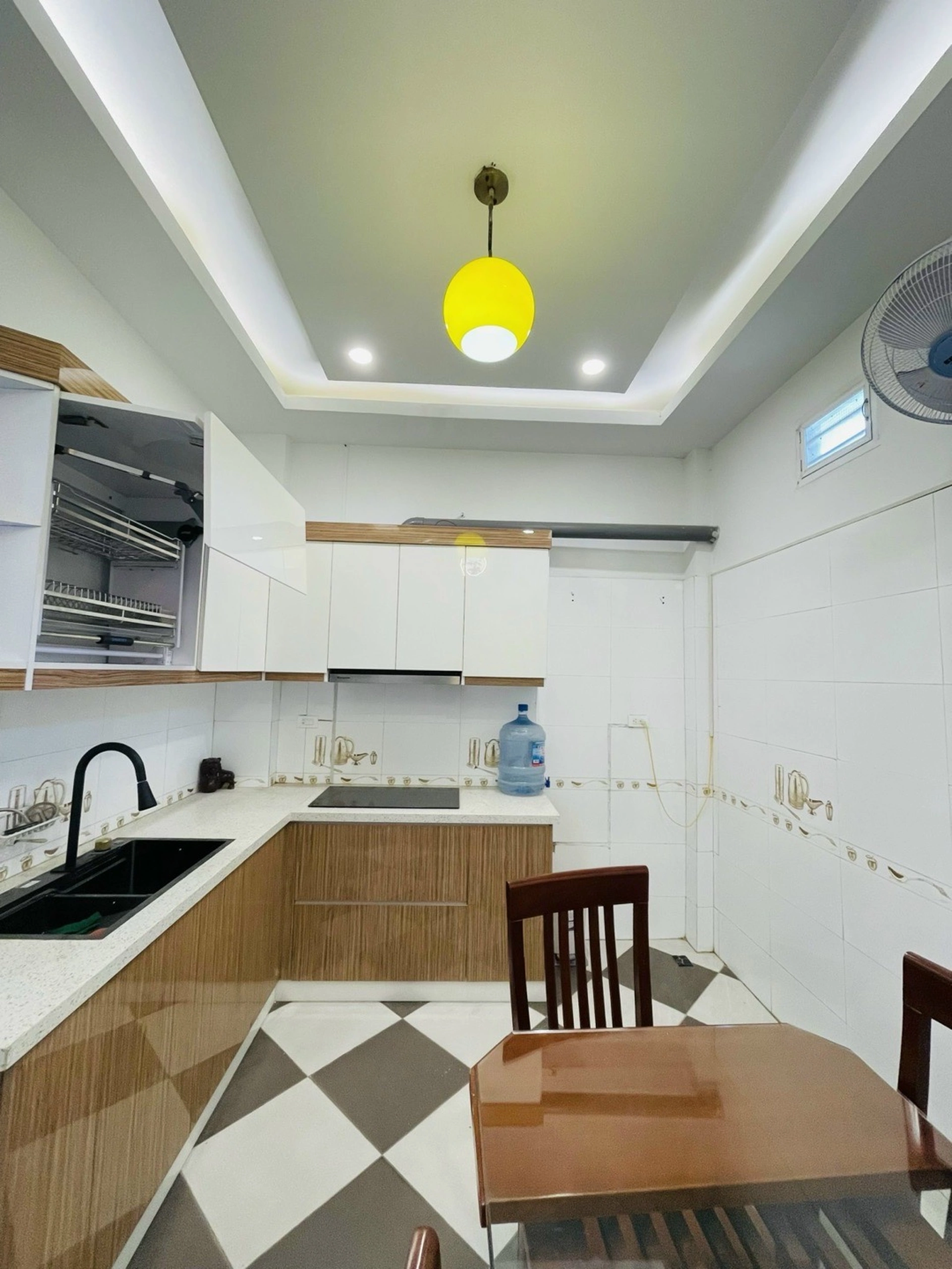 Nhà mặt ngõ cách Nguyễn Khang 70m, P. Yên Hòa, Q. Cầu Giấy, TP. Hà Nội