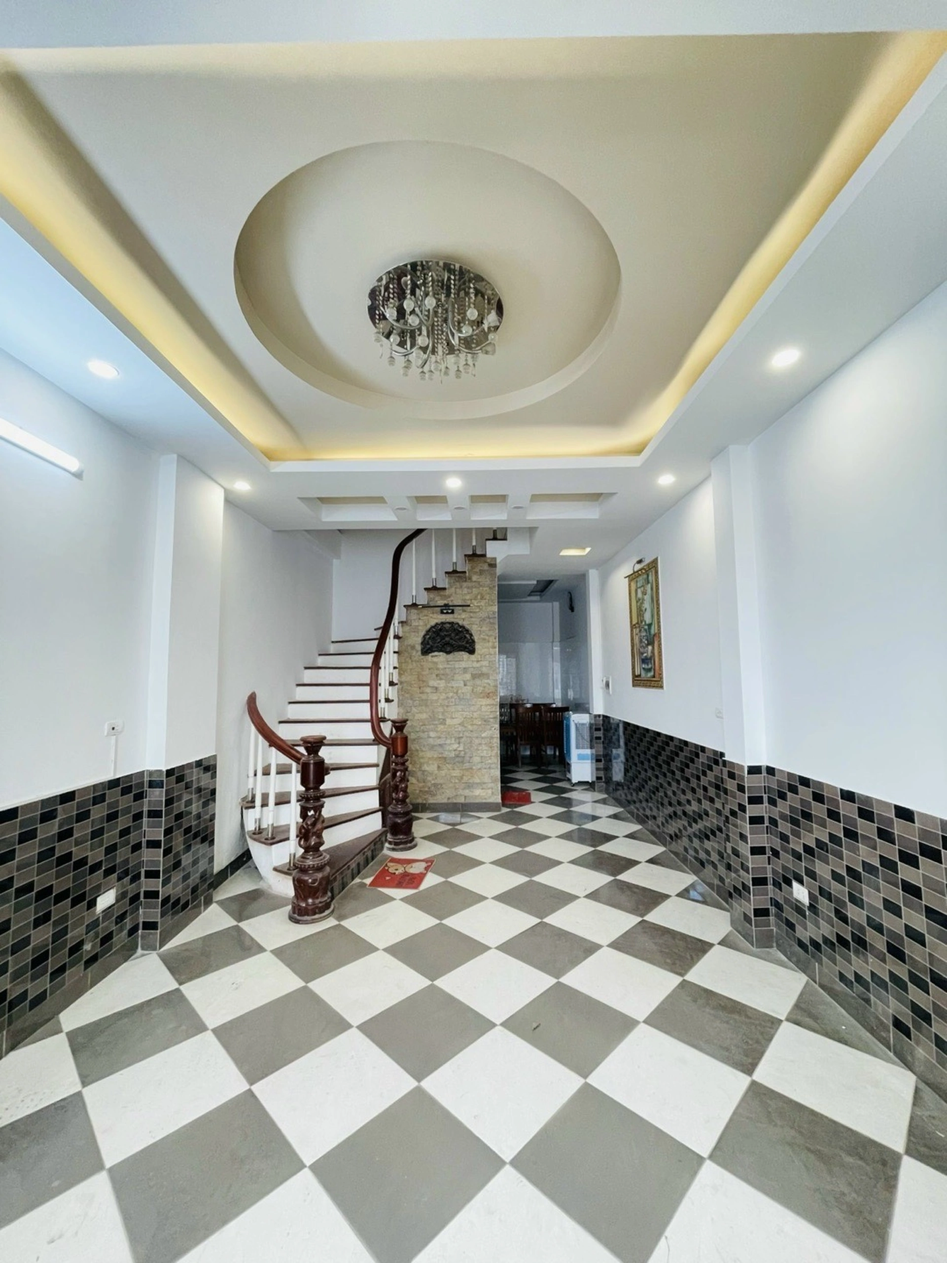 Nhà mặt ngõ cách Nguyễn Khang 70m, P. Yên Hòa, Q. Cầu Giấy, TP. Hà Nội