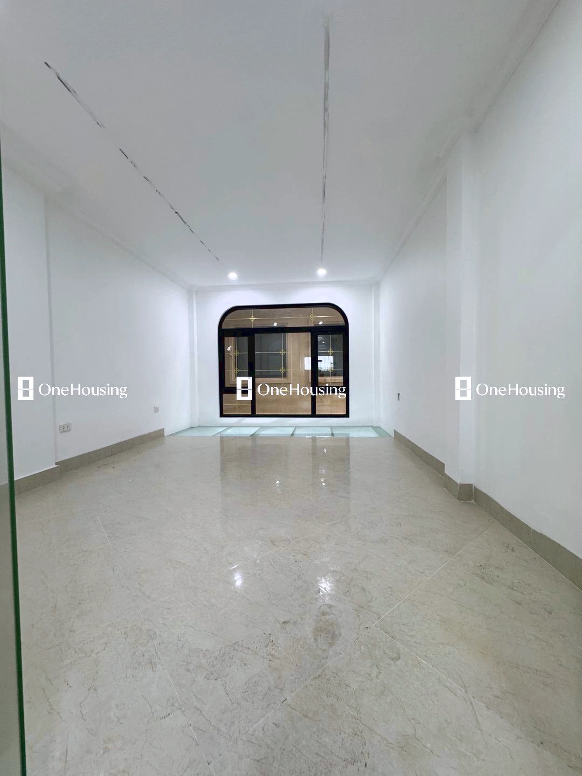 Nhà mặt ngõ cách Thạch Bàn 20m, P. Thạch Bàn, Q. Long Biên, TP. Hà Nội