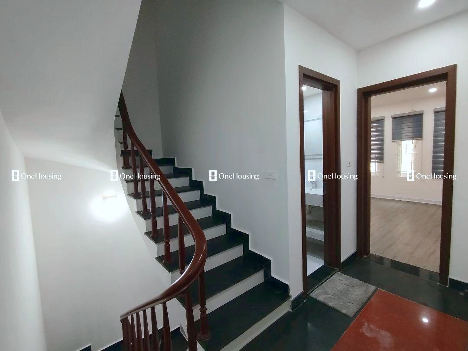 Nhà mặt ngõ cách Hoàng Hoa Thám 25m, P. Vĩnh Phúc, Q. Ba Đình, TP. Hà Nội