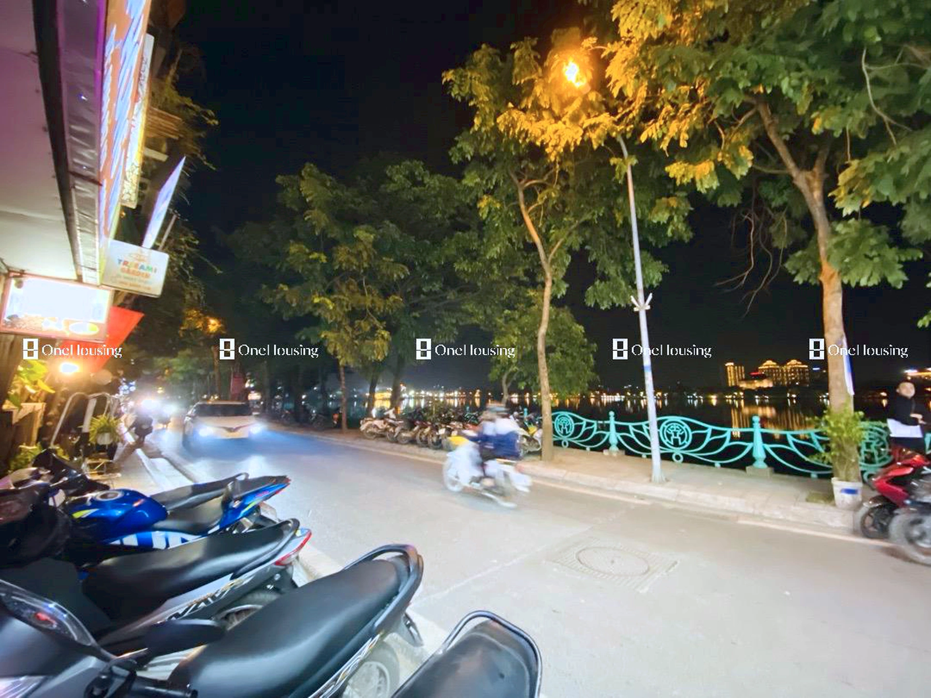 Nhà mặt phố Nhật Chiêu, P. Nhật Tân, Q. Tây Hồ, TP. Hà Nội