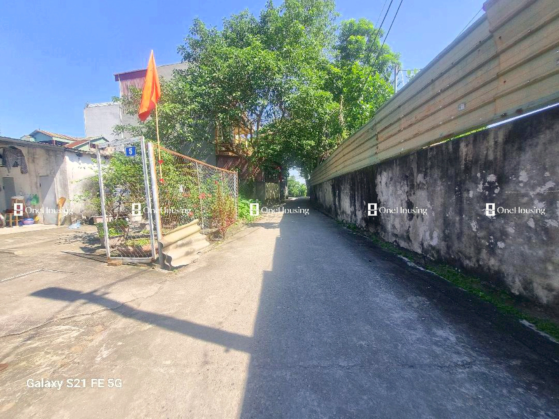 Nhà mặt ngõ cách Gia Thượng 100m, P. Việt Hưng, Q. Long Biên, TP. Hà Nội