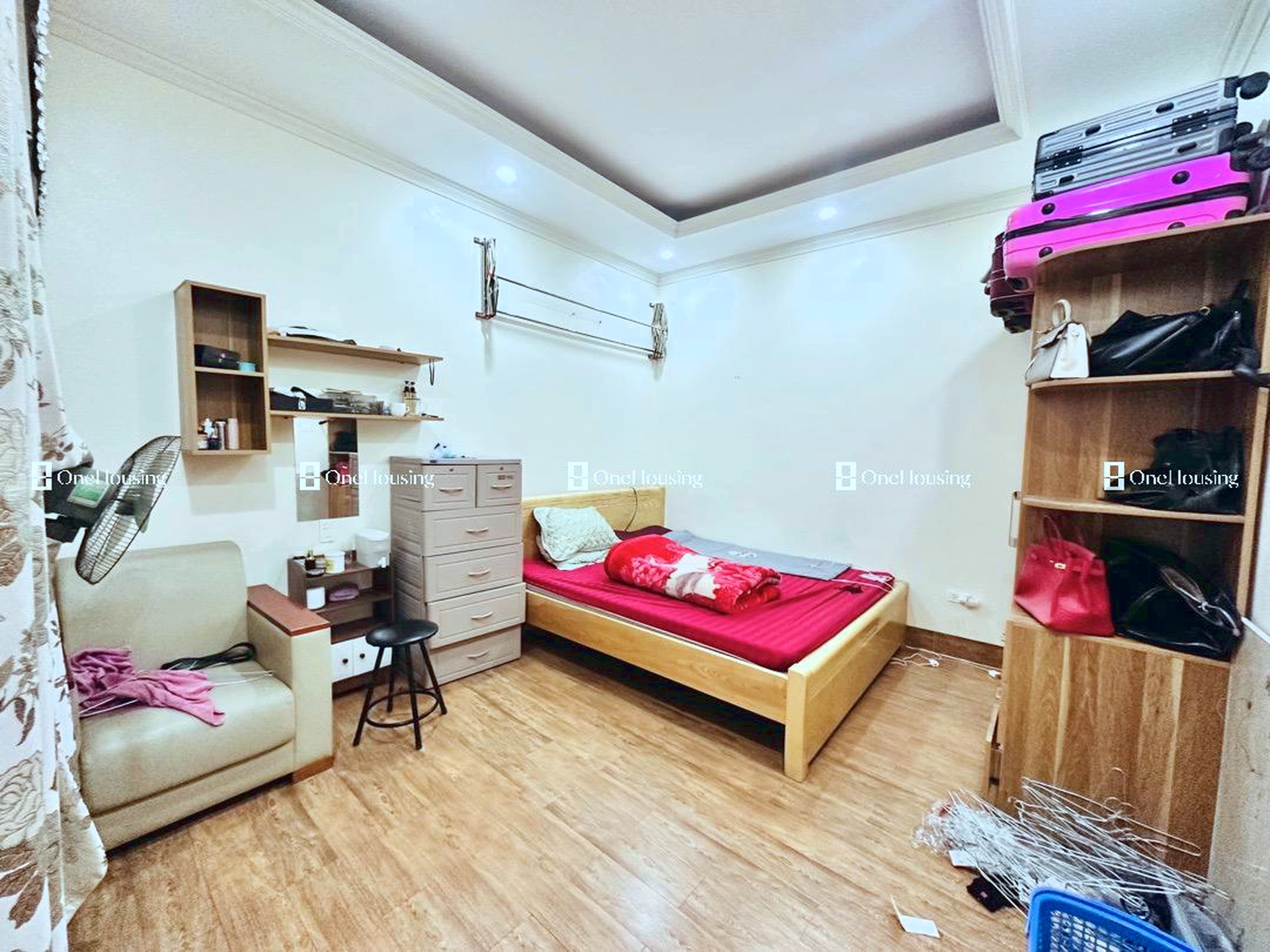 Nhà mặt phố Chùa Bụt Mọc, P. Phú Diễn, Q. Bắc Từ Liêm, TP. Hà Nội