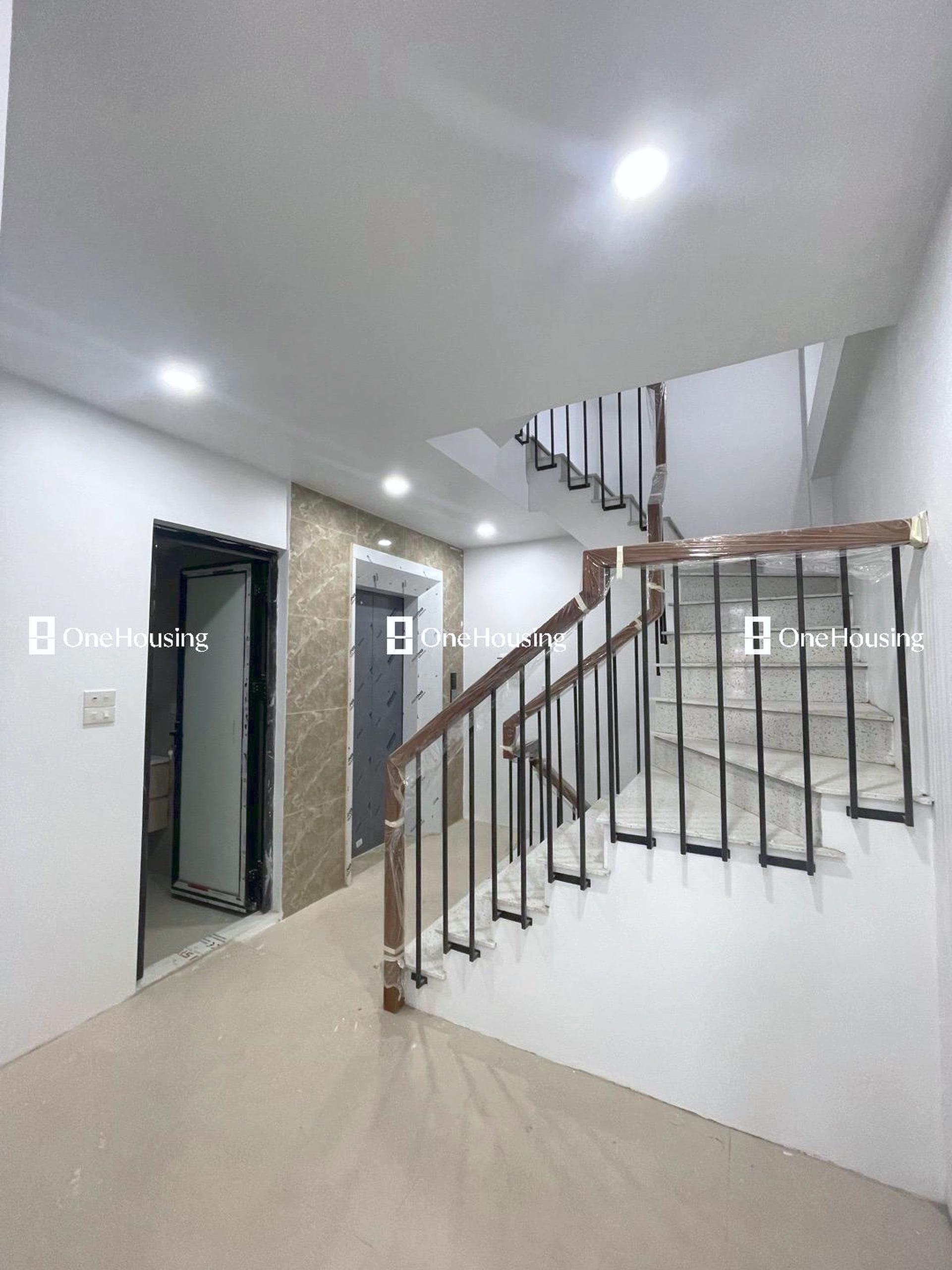 Nhà mặt ngõ cách Phố Trạm 10m, P. Long Biên, Q. Long Biên, TP. Hà Nội
