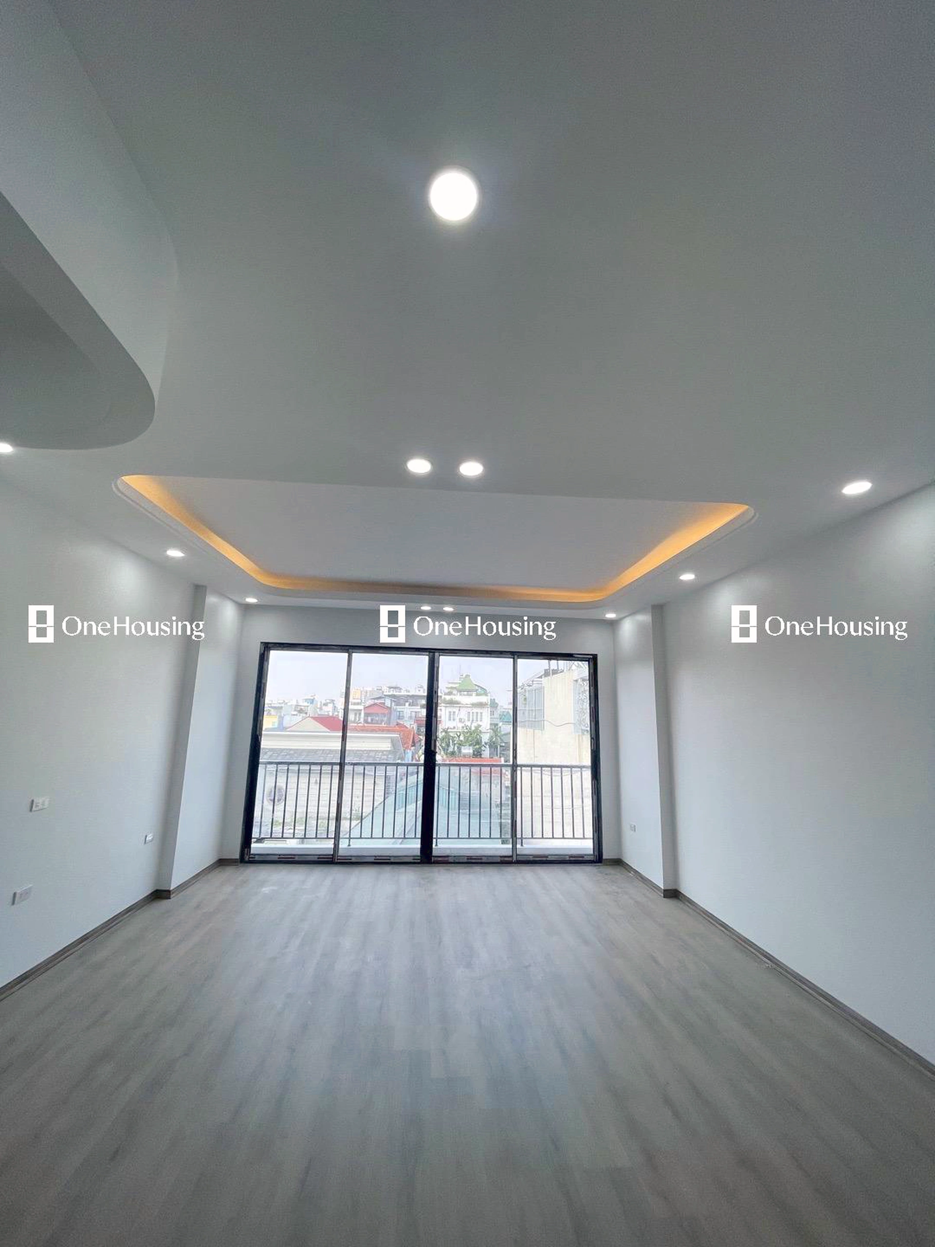 Nhà mặt ngõ cách Phố Trạm 10m, P. Long Biên, Q. Long Biên, TP. Hà Nội