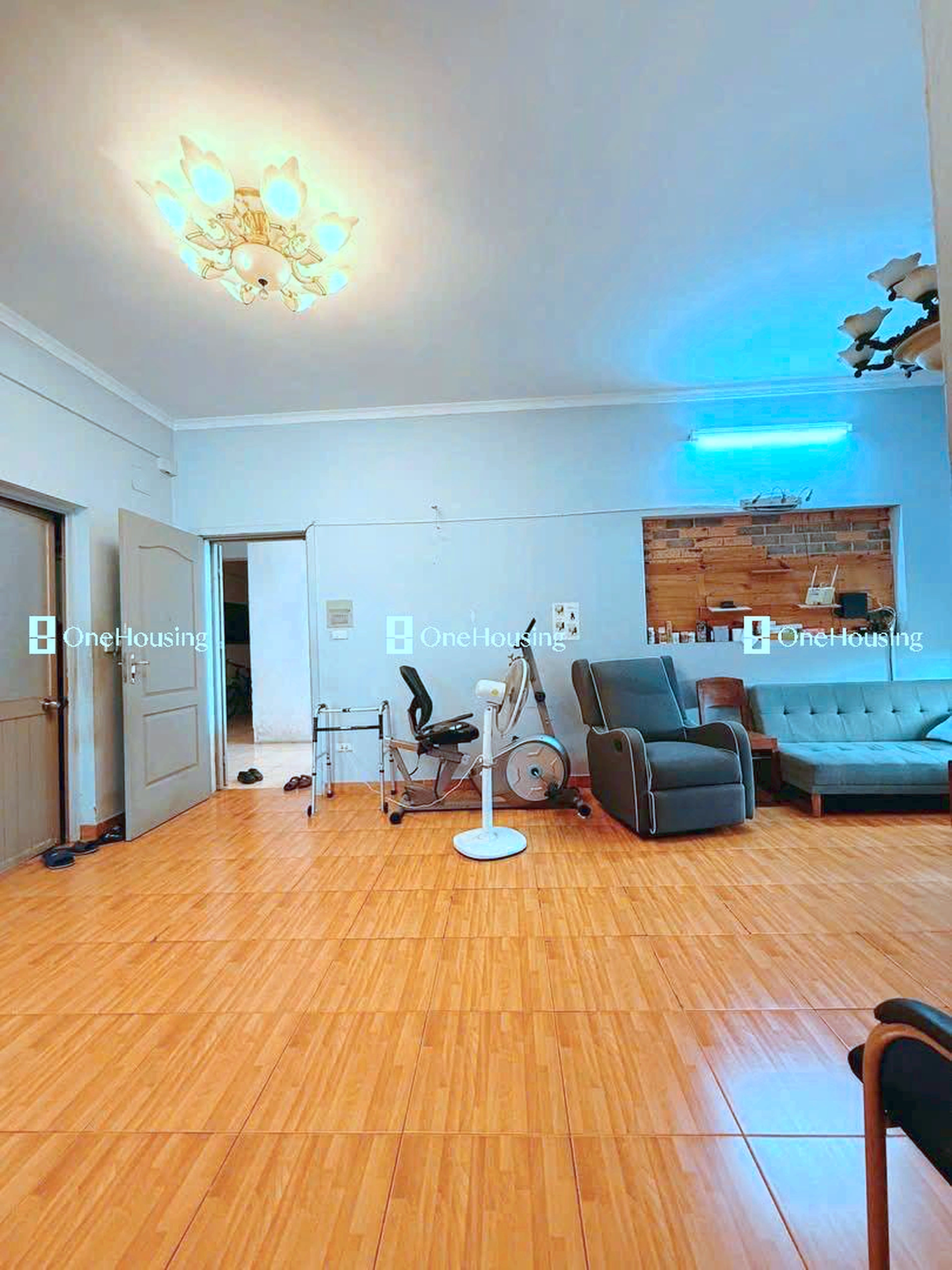 Nhà mặt phố Phạm Hùng, P. Mễ Trì, Q. Nam Từ Liêm, TP. Hà Nội