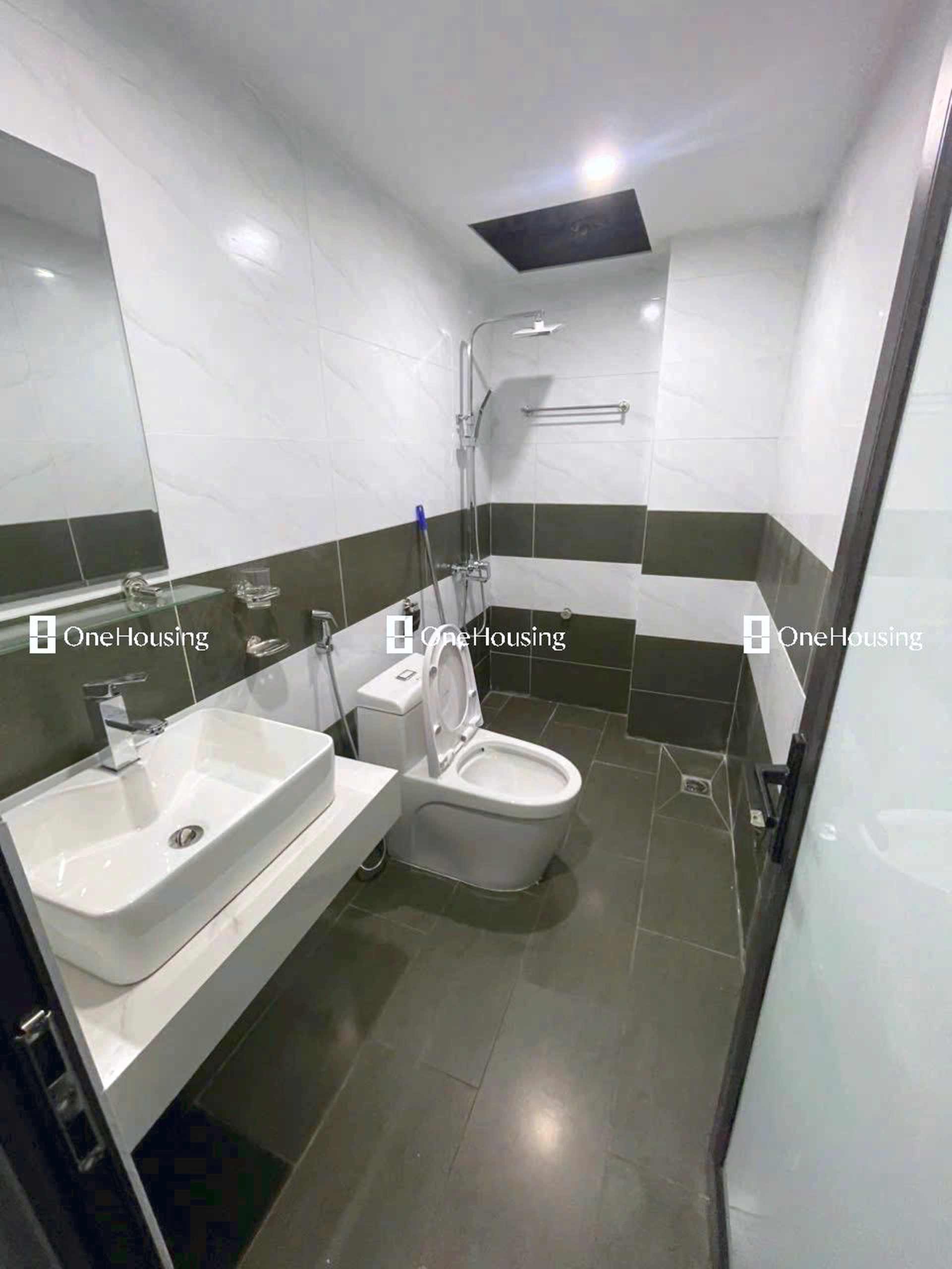 Nhà mặt ngõ cách Cầu Cốc 50m, P. Tây Mỗ, Q. Nam Từ Liêm, TP. Hà Nội